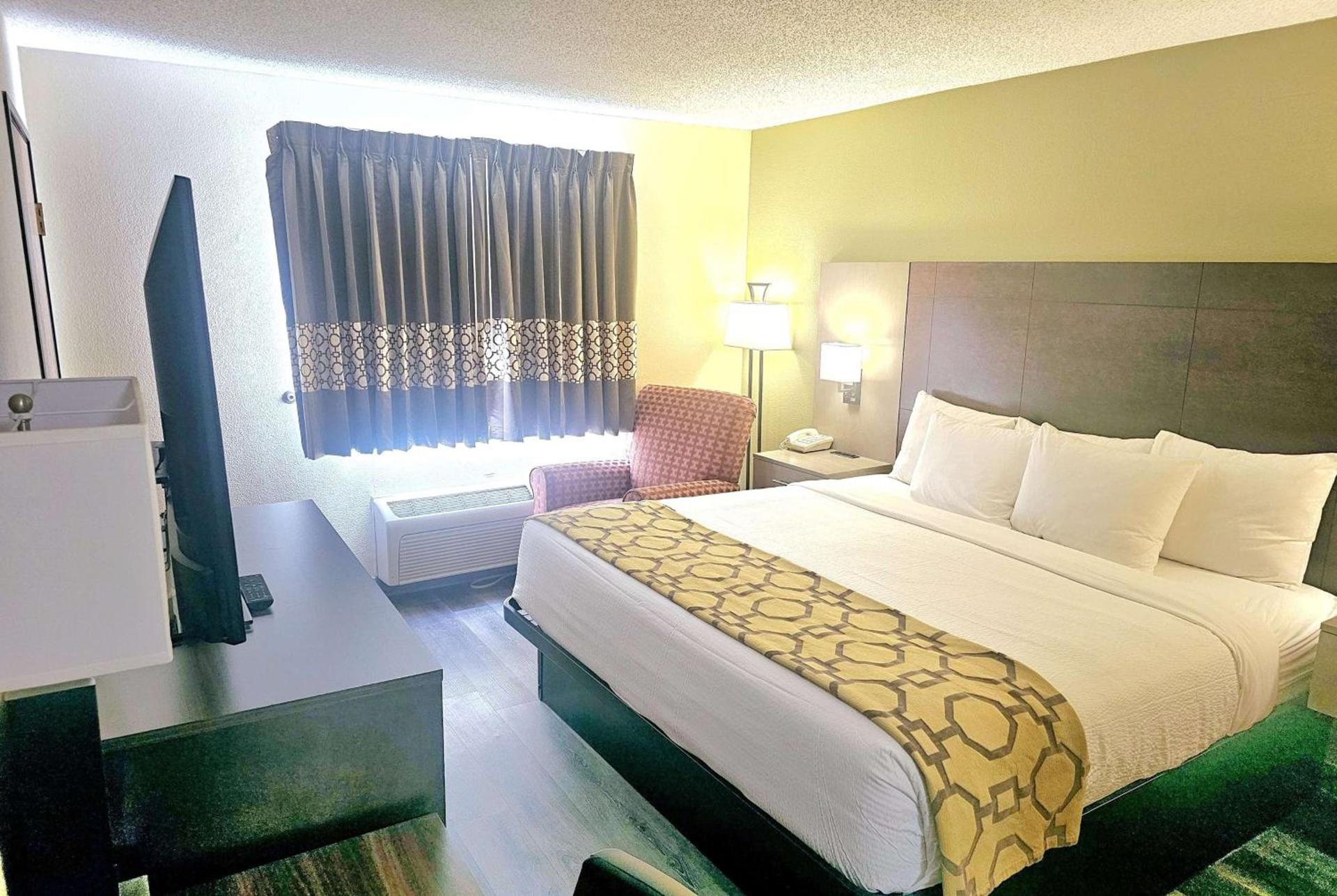 Baymont by Wyndham Rolla photo 19