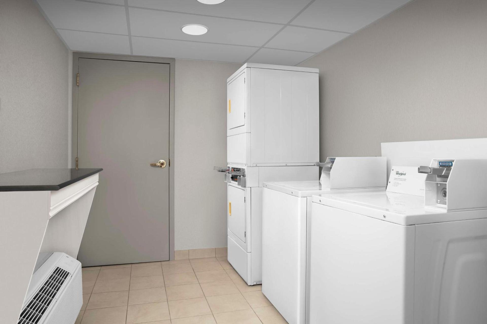 Hilton Garden Inn Hoffman Estates photo 64