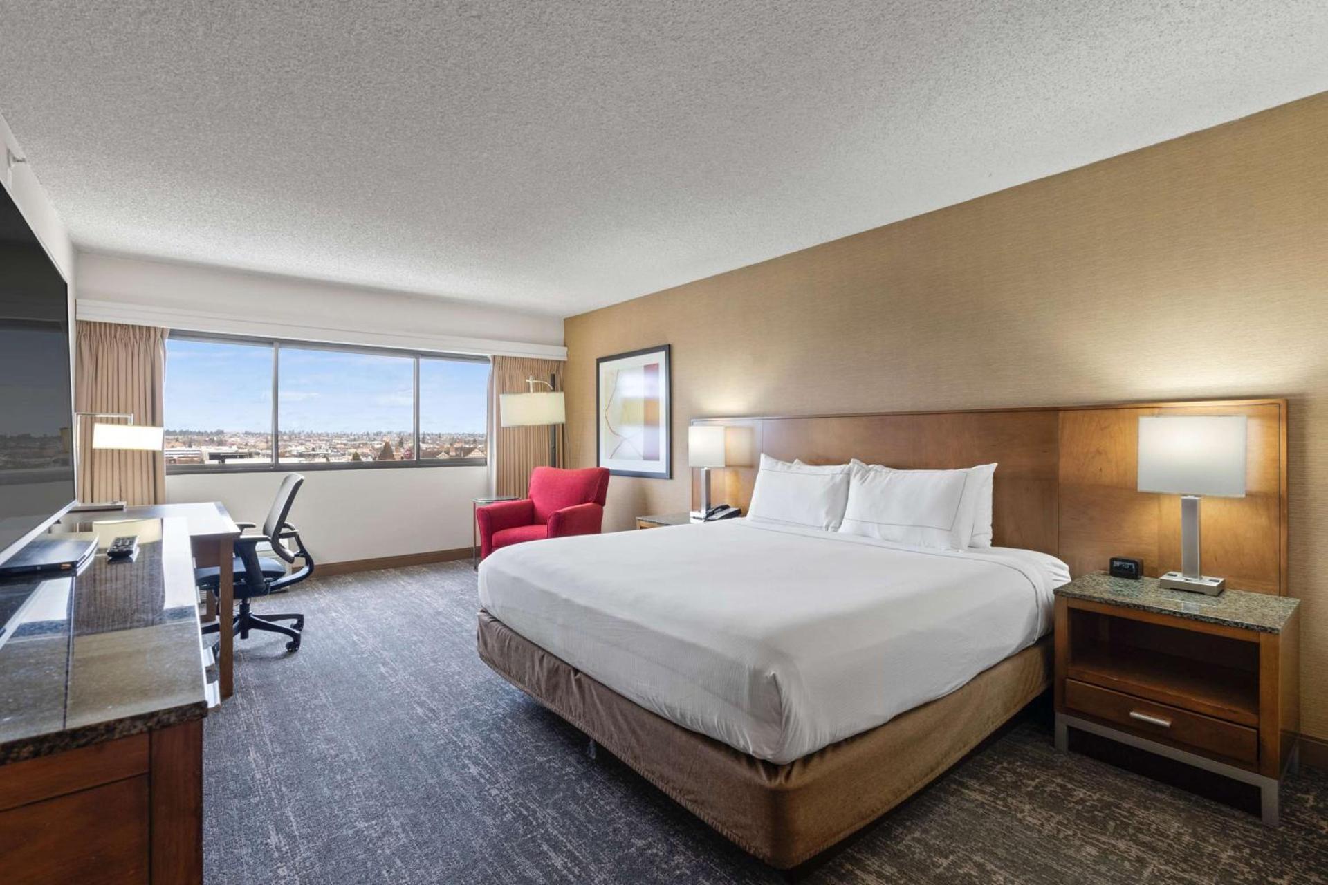DoubleTree by Hilton Spokane City Center photo 38
