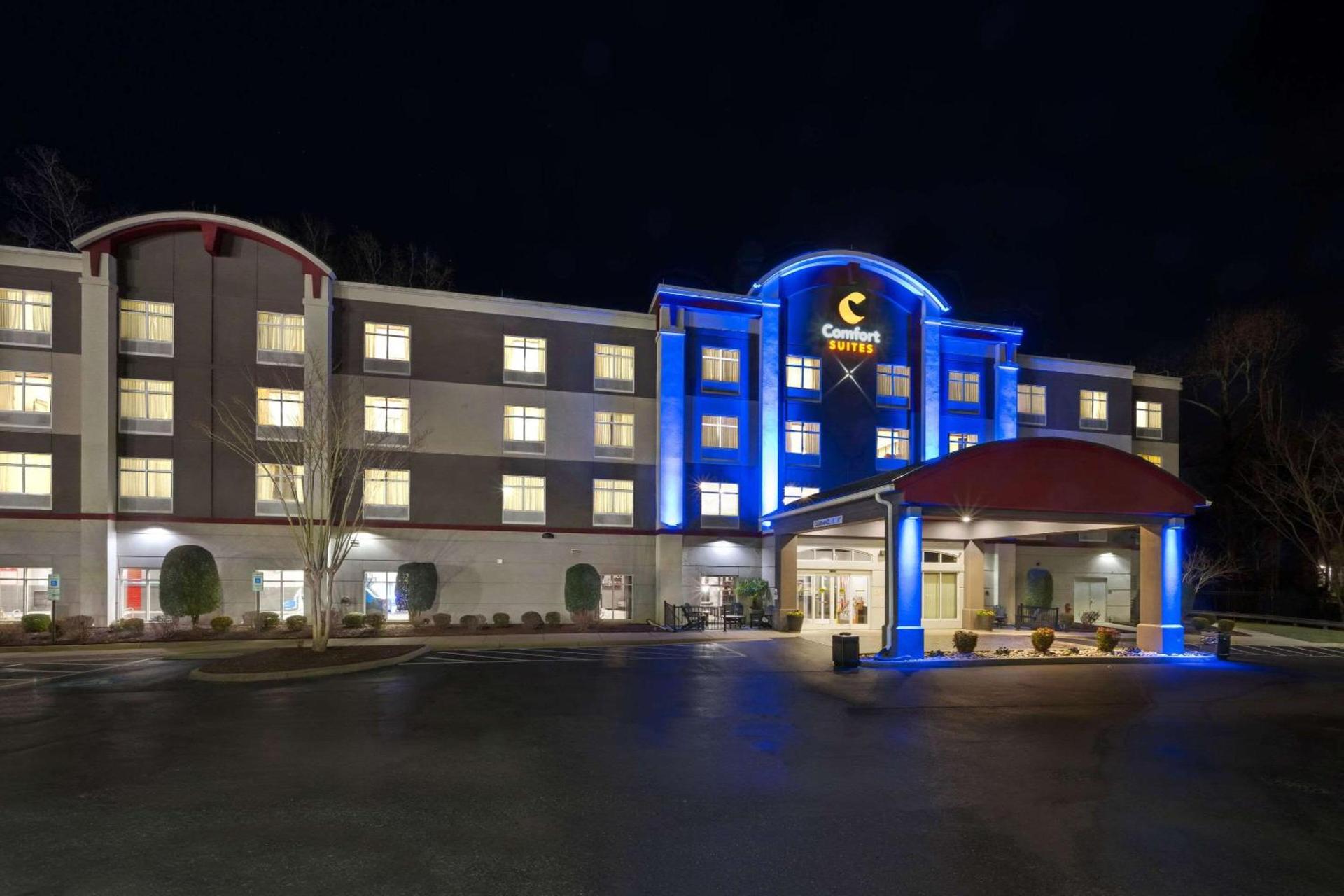 Comfort Suites Williamsburg Historic Area photo 3