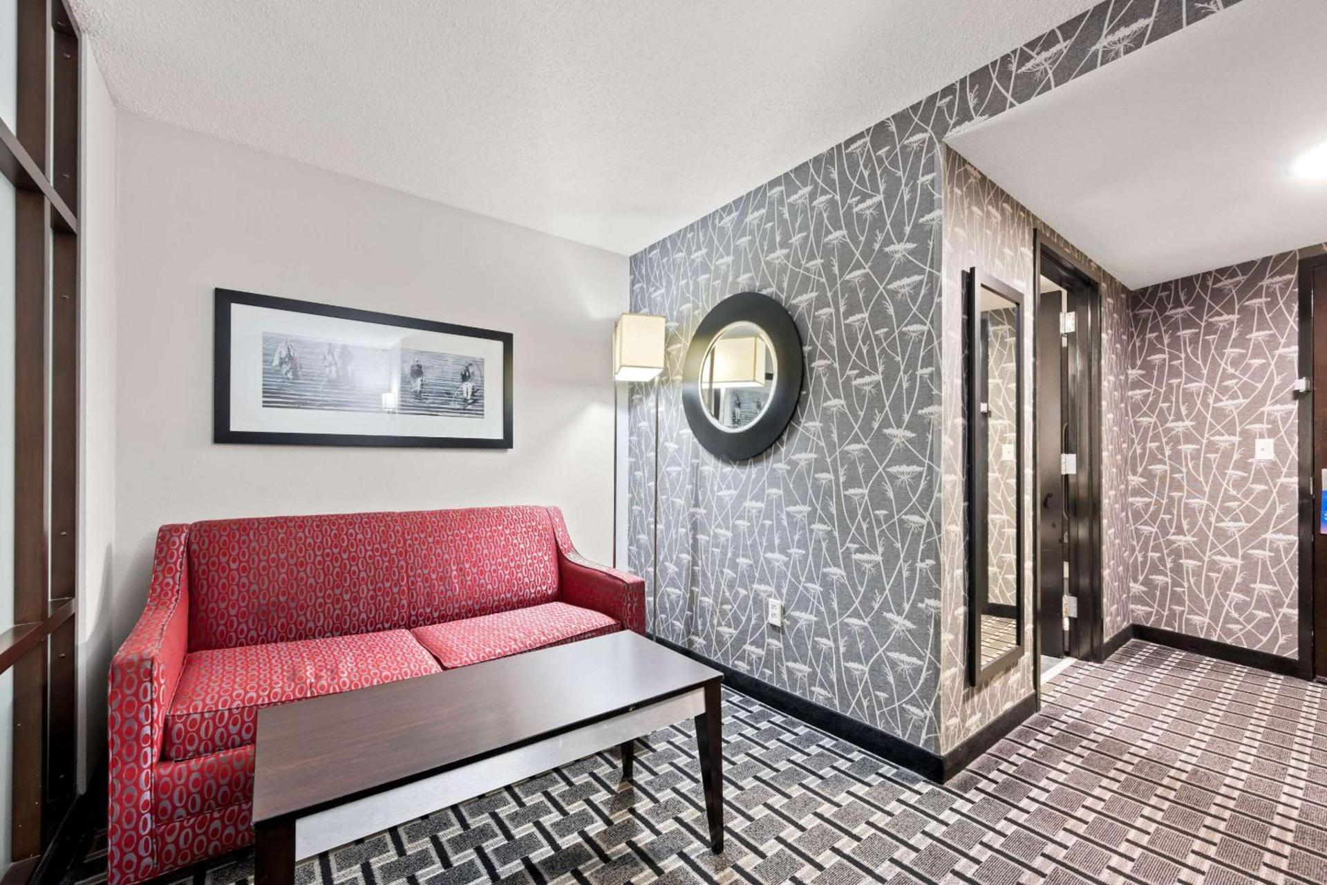 Comfort Suites Williamsburg Historic Area photo 46