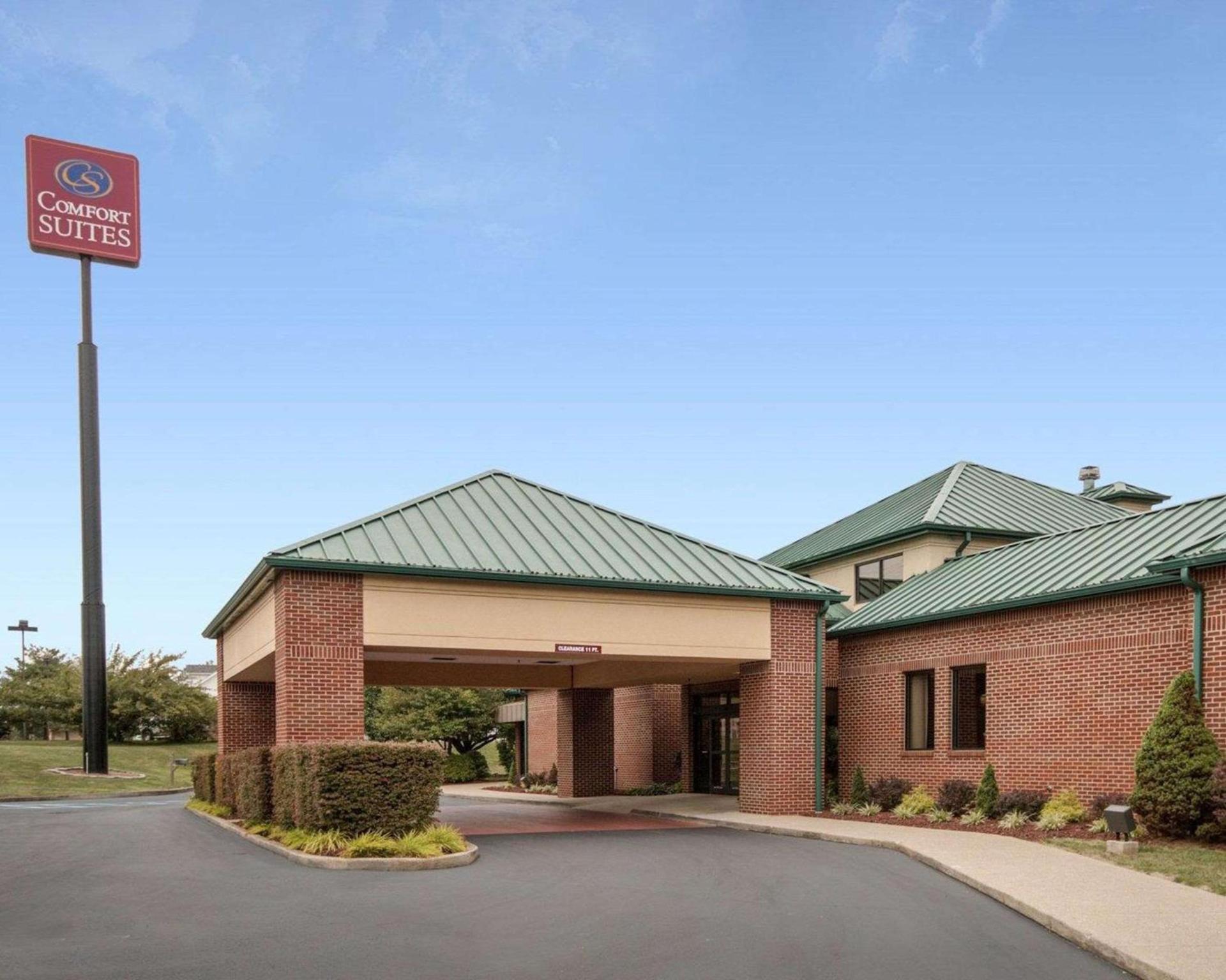 Comfort Suites Parkersburg South photo 4