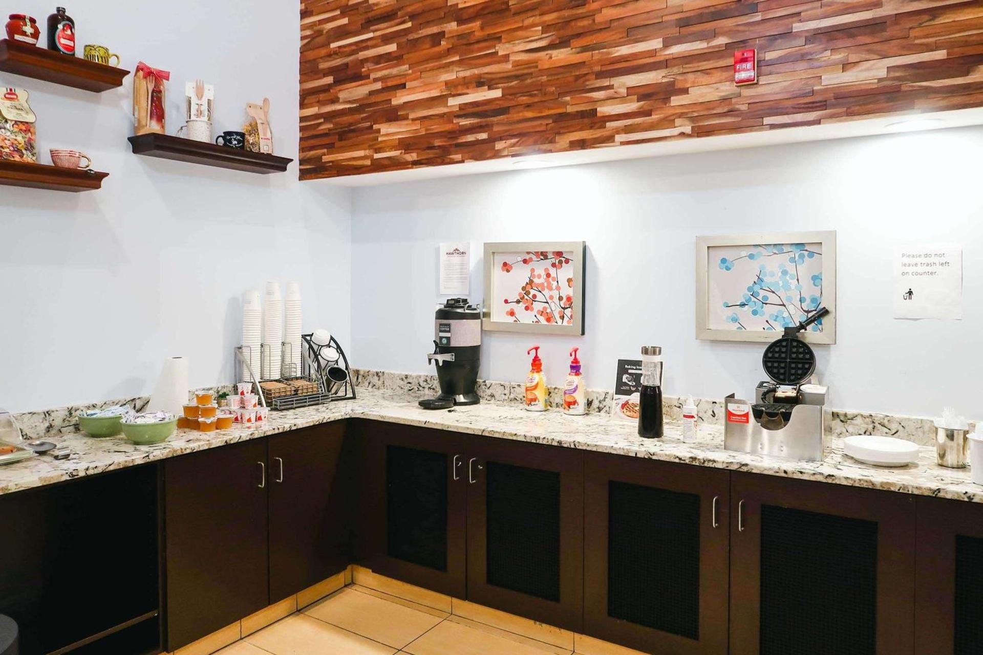 Tysons Corner Suites, A Baymont by Wyndham photo 31