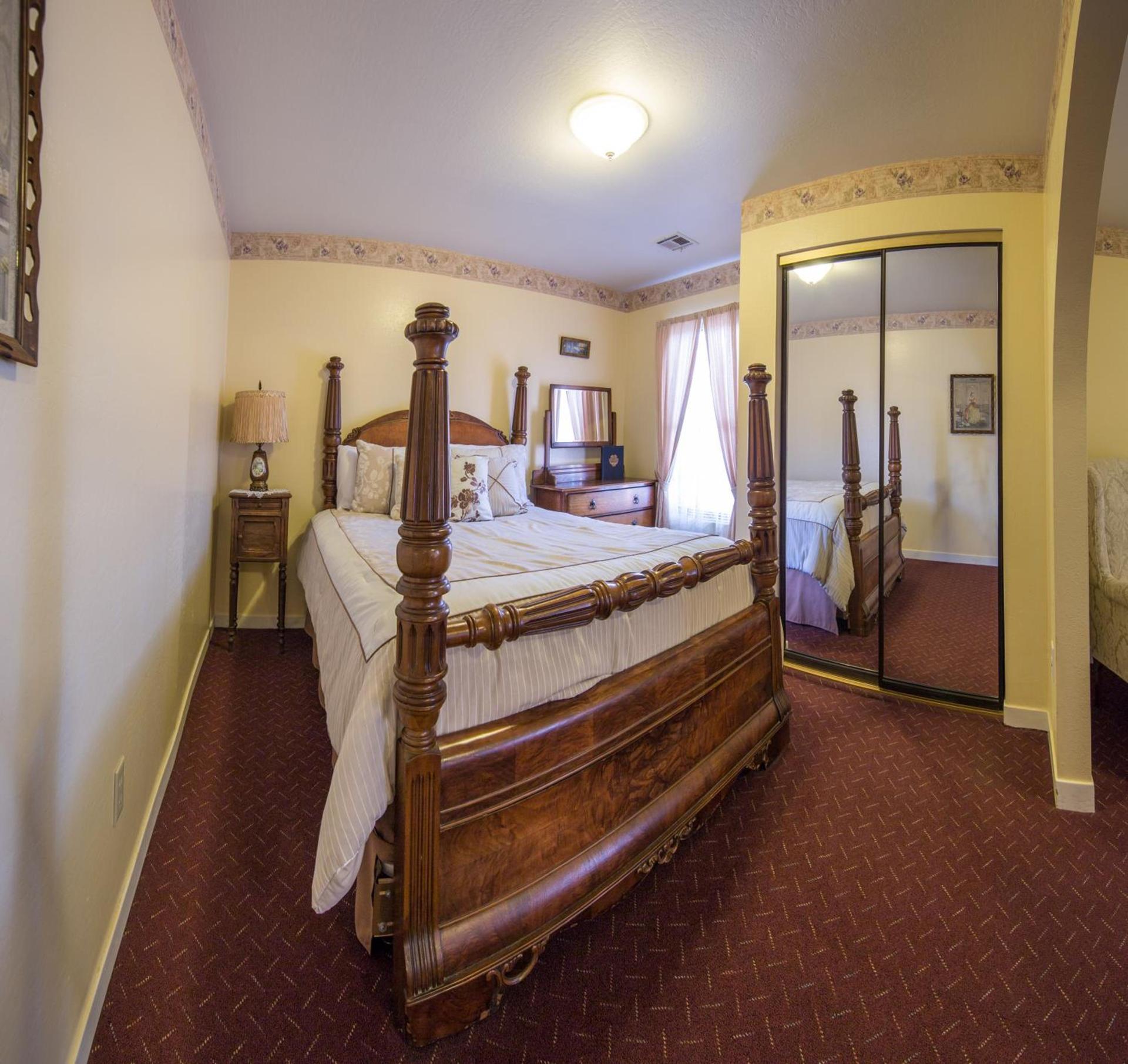 Historic Cary House Hotel photo 21