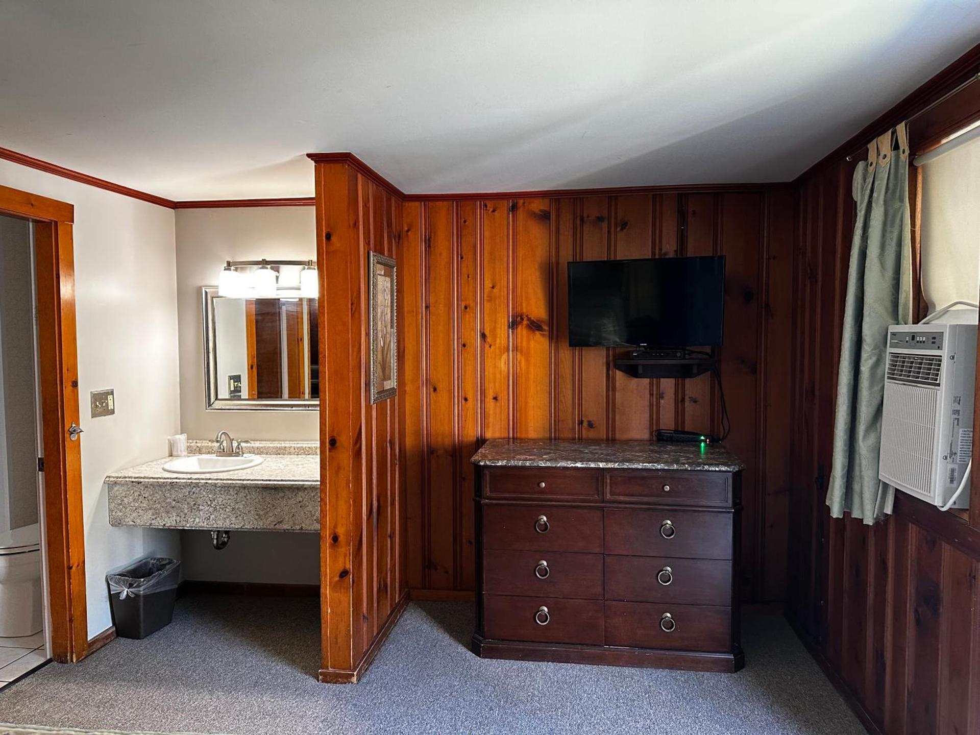 Northeaster Motel photo 26