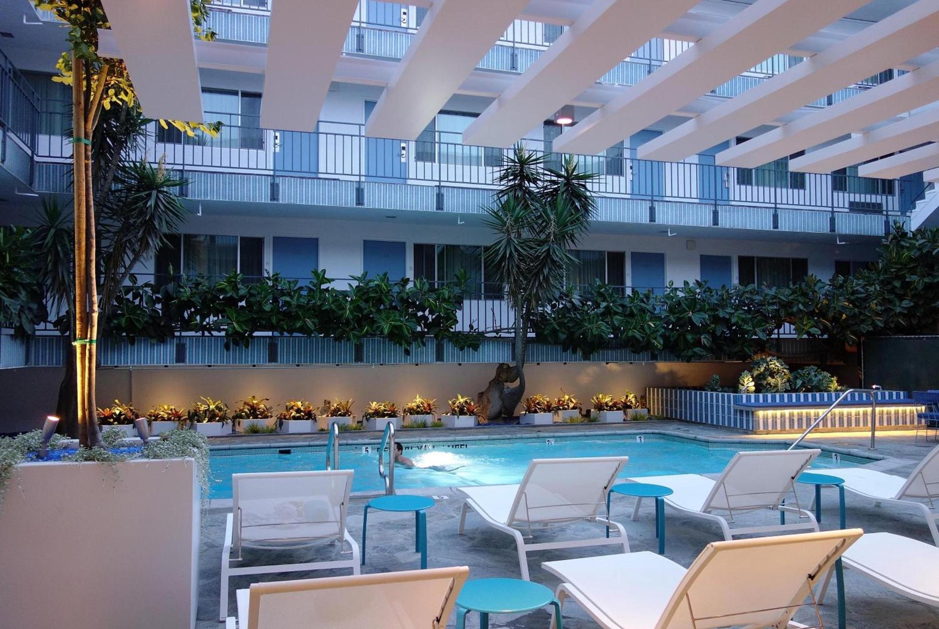 The Beverly Laurel Hotel at West Hollywood photo 8