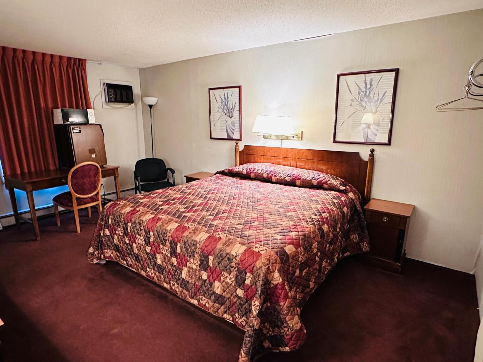 Pamola Motor Lodge photo 14