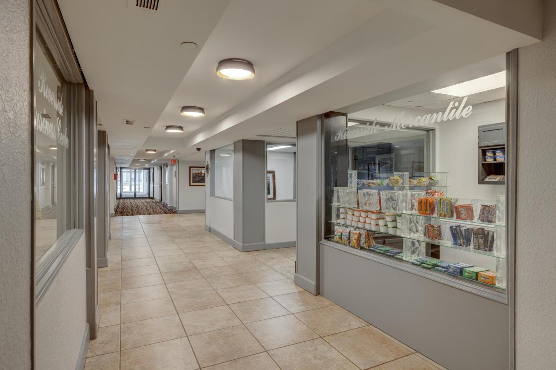 Riverside Hotel photo 22