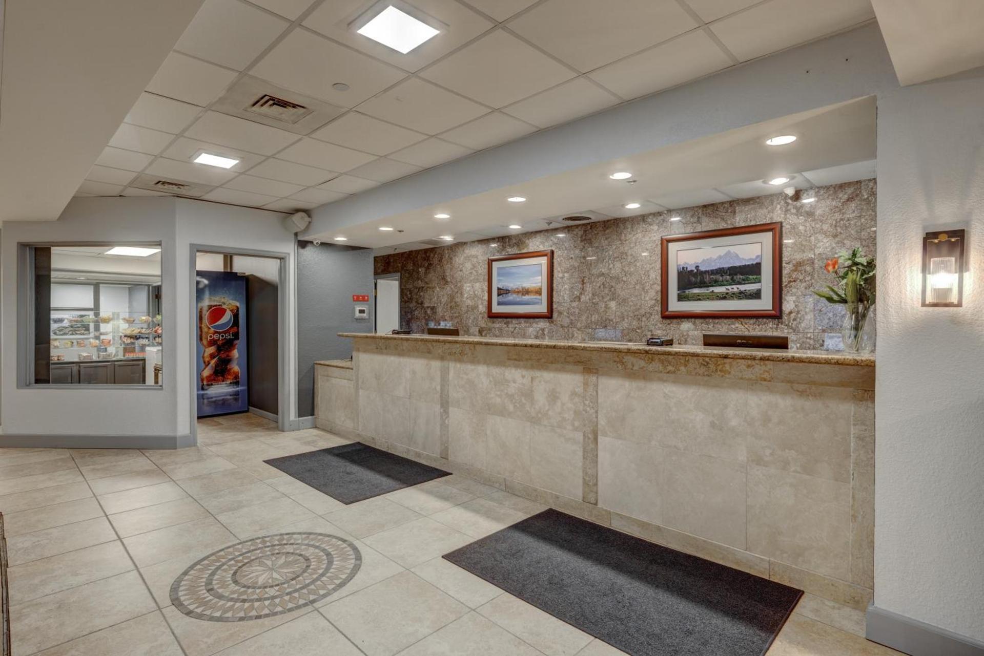 Riverside Hotel photo 19