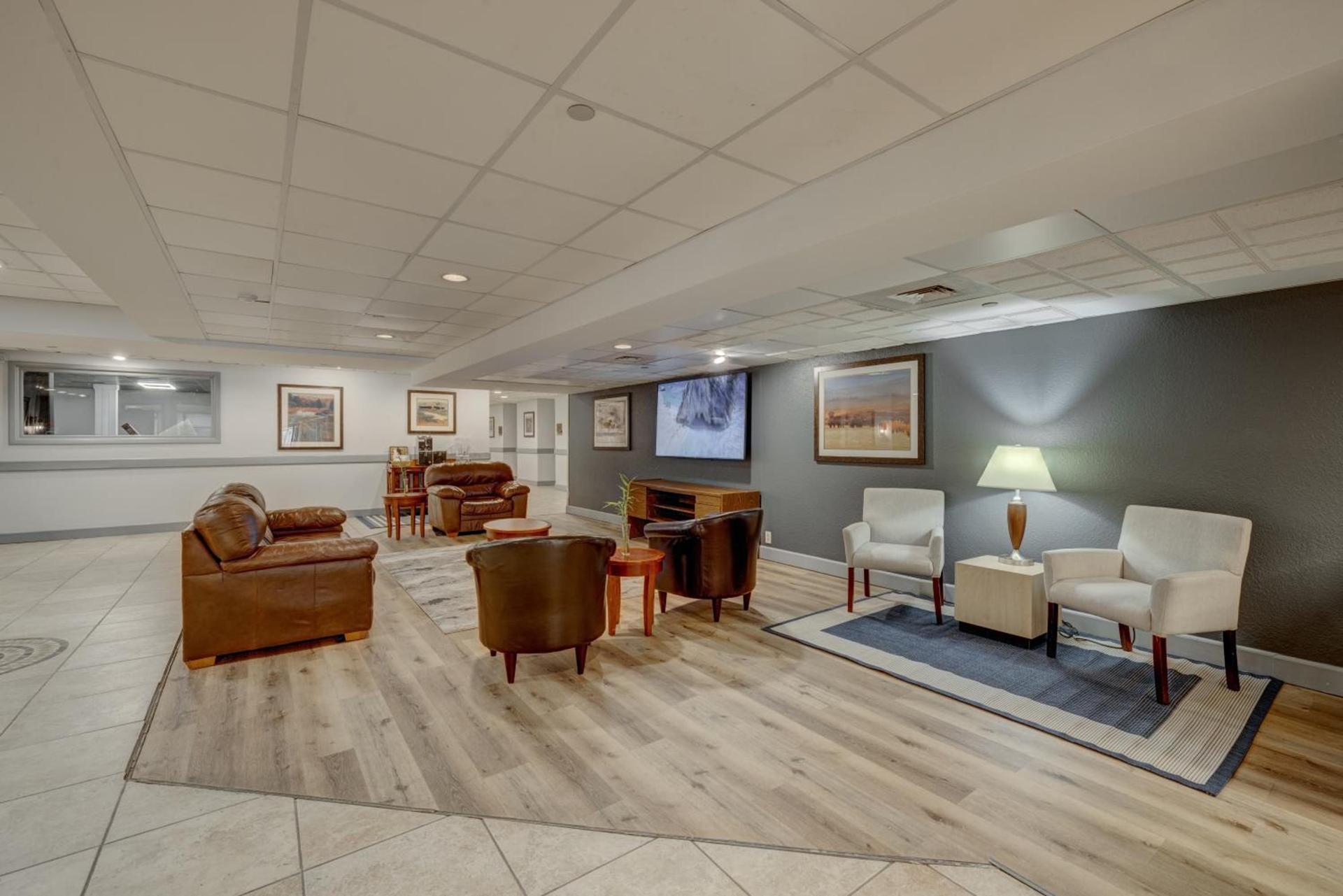 Riverside Hotel photo 18