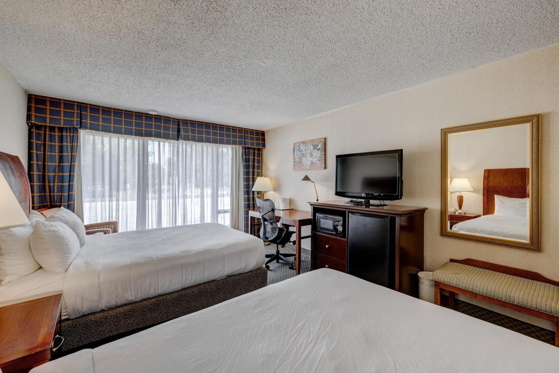 Riverside Hotel photo 49
