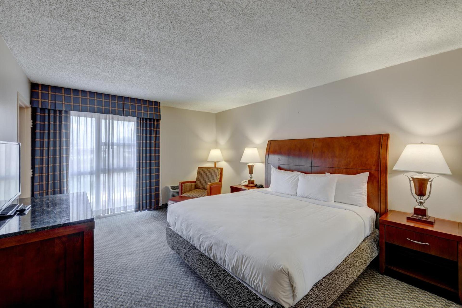 Riverside Hotel photo 79