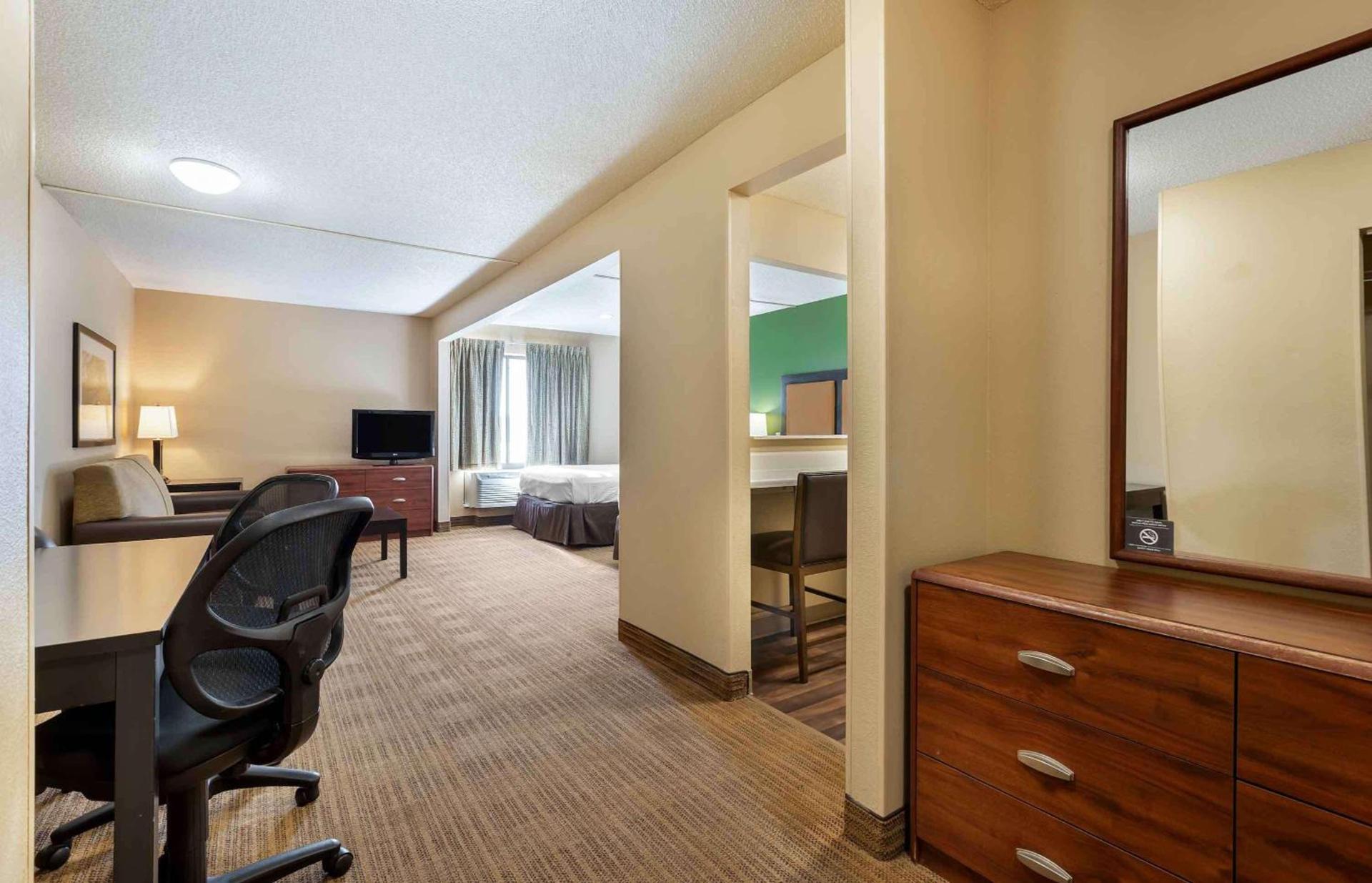 Extended Stay America Suites - Charleston - Northwoods Blvd photo 14