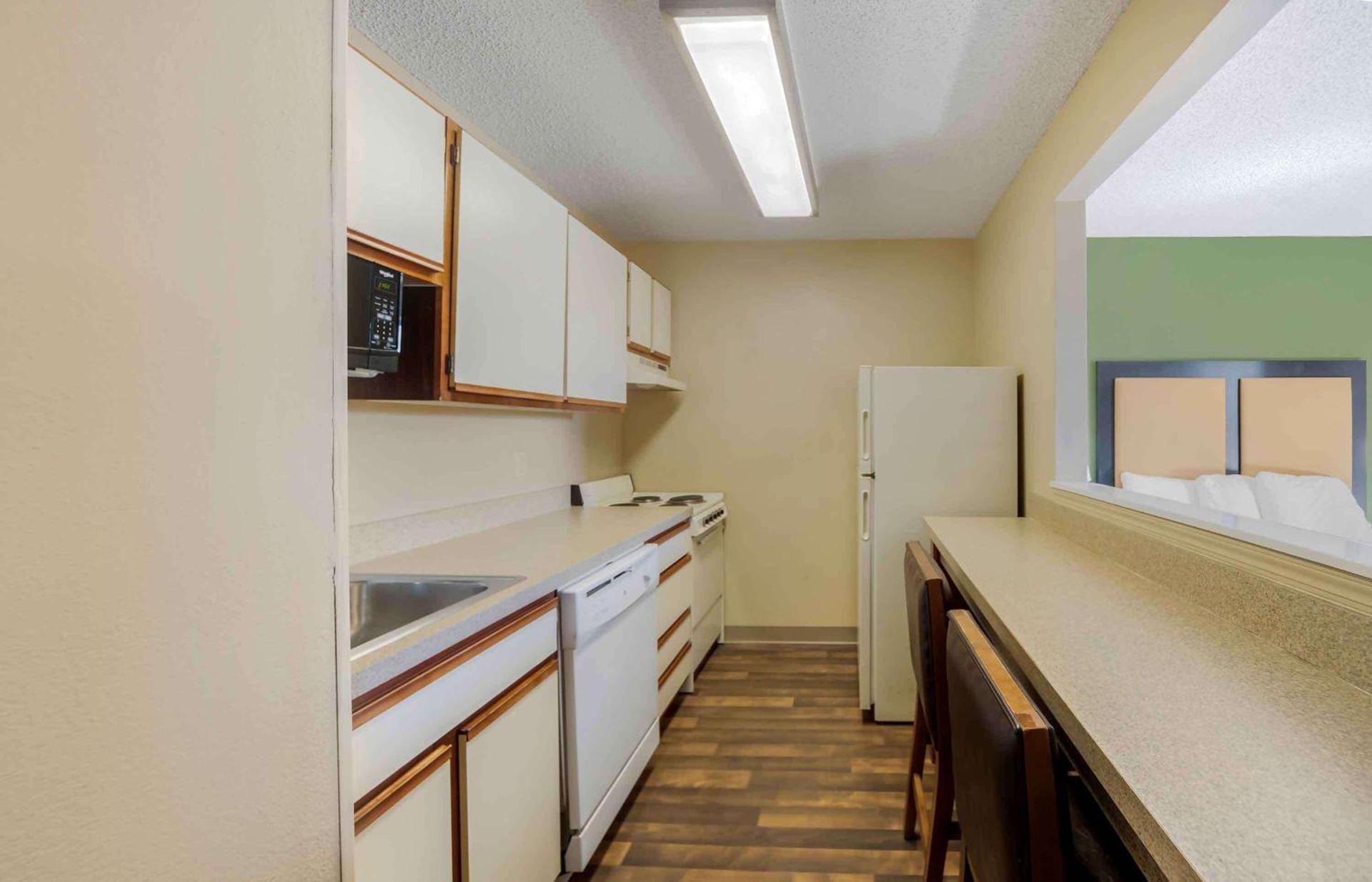 Extended Stay America Suites - Oklahoma City - Northwest photo 35