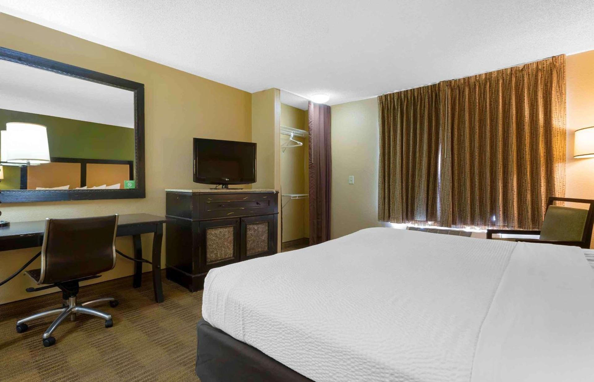 Extended Stay America Suites - Phoenix - Chandler photo 21
