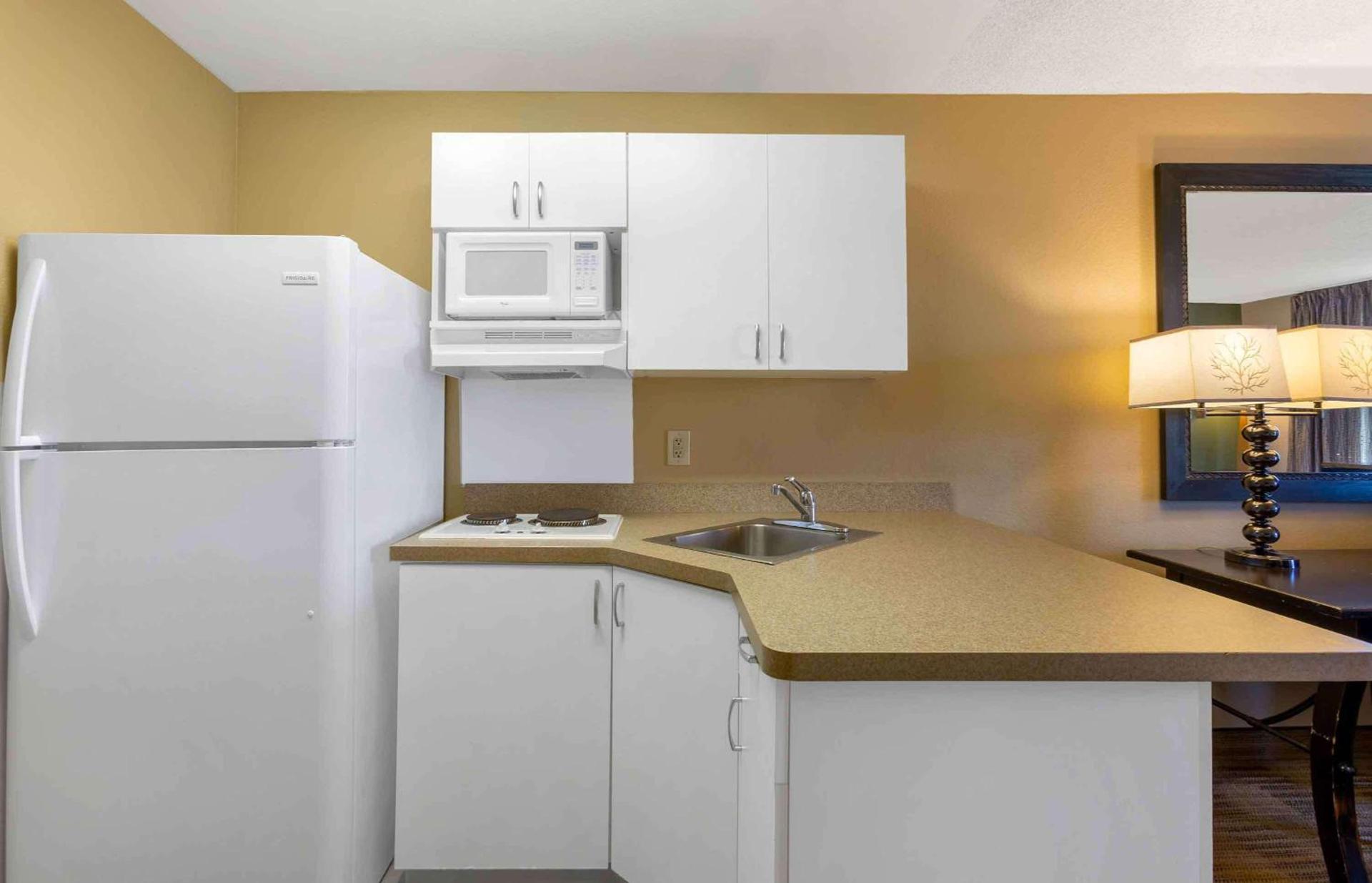 Extended Stay America Suites - Phoenix - Chandler photo 26