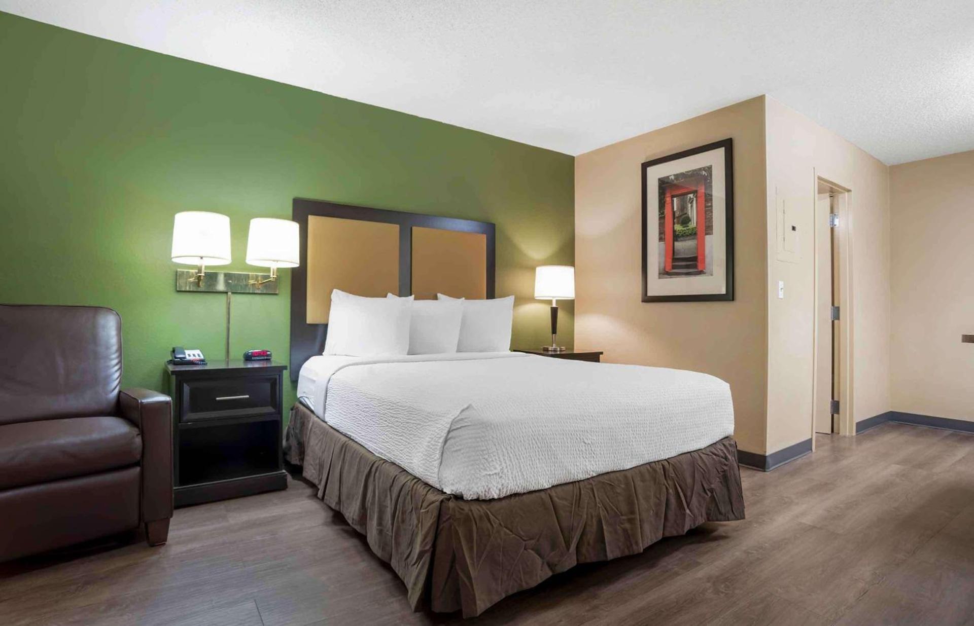 Extended Stay America Suites - Mobile - Spring Hill photo 10