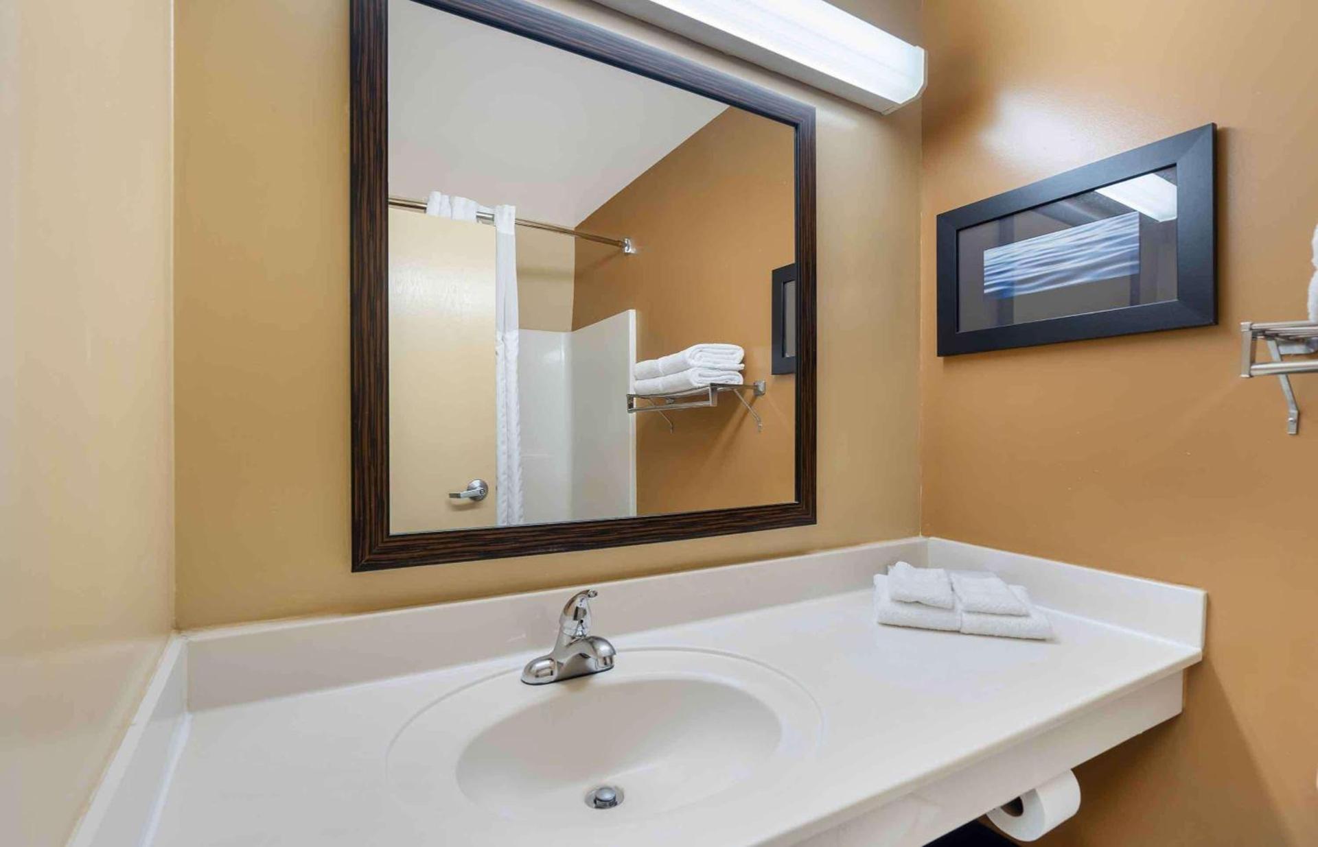 Extended Stay America Suites - Chicago - Elmhurst - O'Hare photo 14