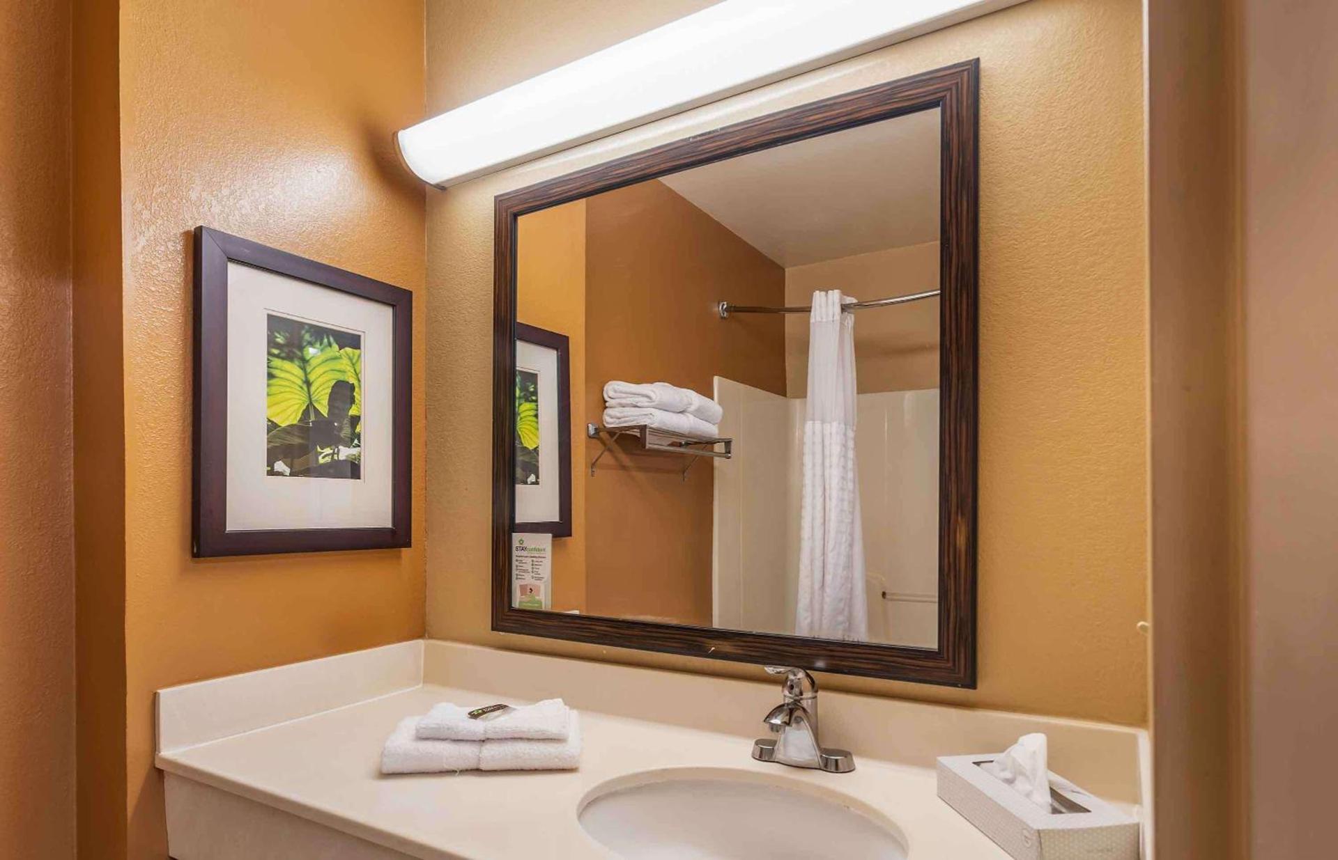 Extended Stay America Suites - Chicago - Woodfield Mall photo 34