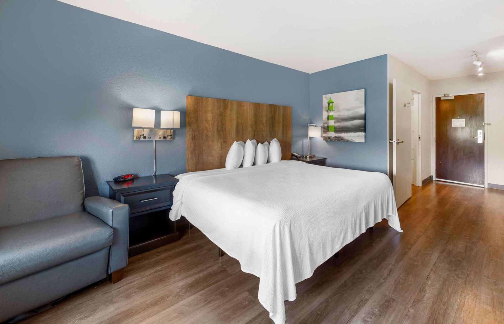 Extended Stay America Premier Suites - Fort Lauderdale - Convention Center - Cruise Port photo 4