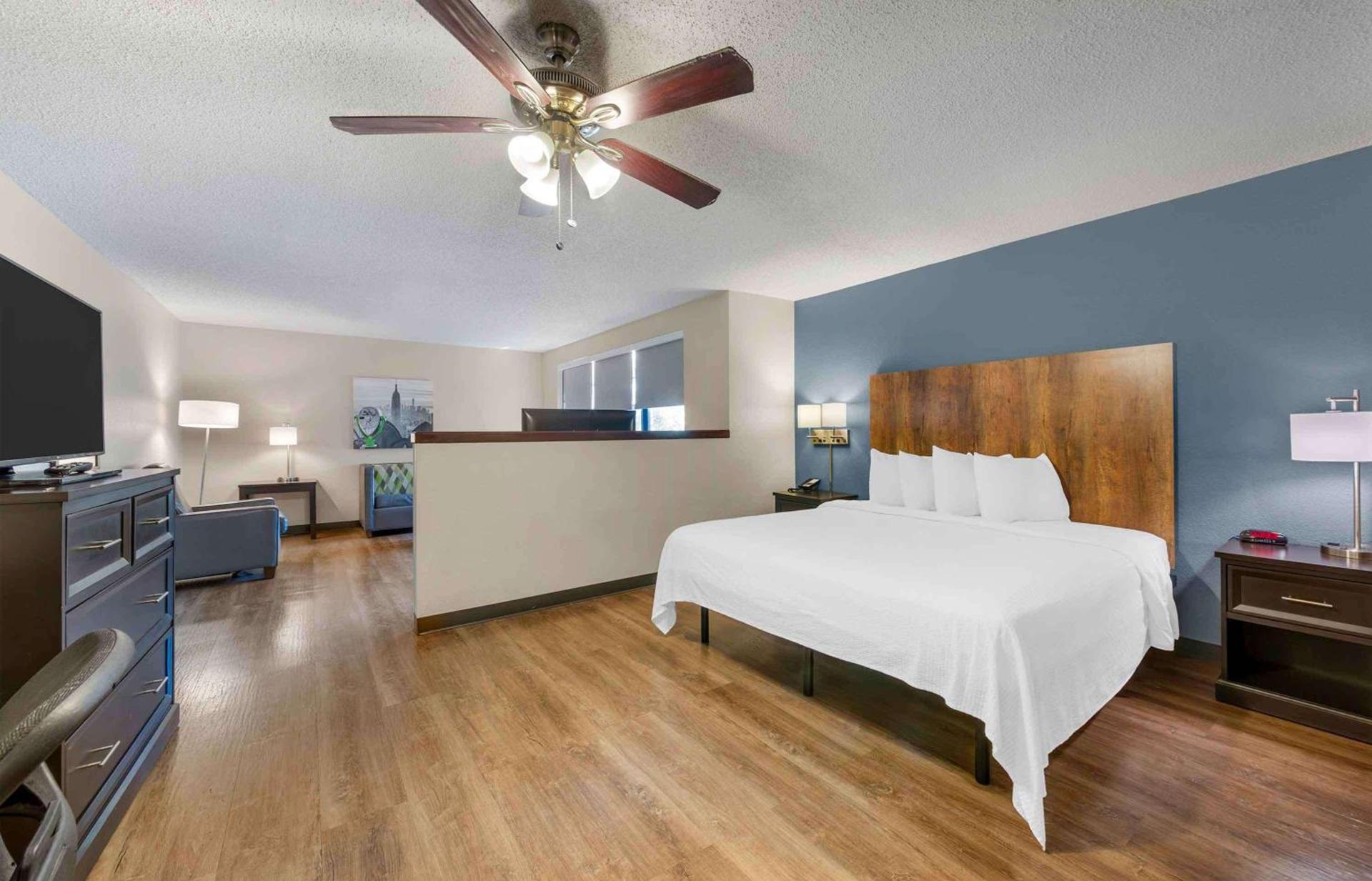 Extended Stay America Premier Suites - Fort Lauderdale - Convention Center - Cruise Port photo 27