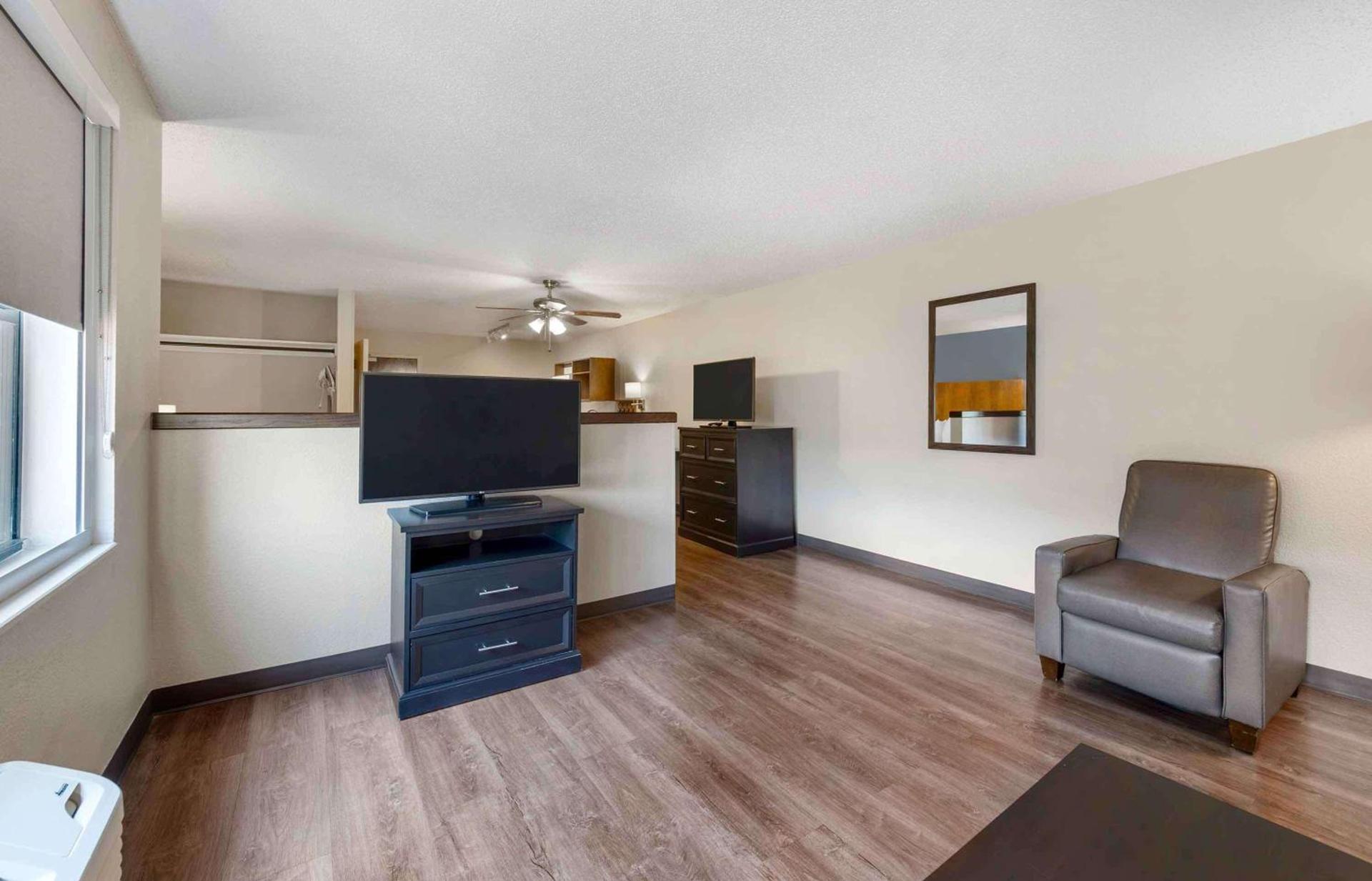 Extended Stay America Premier Suites - Fort Lauderdale - Convention Center - Cruise Port photo 11