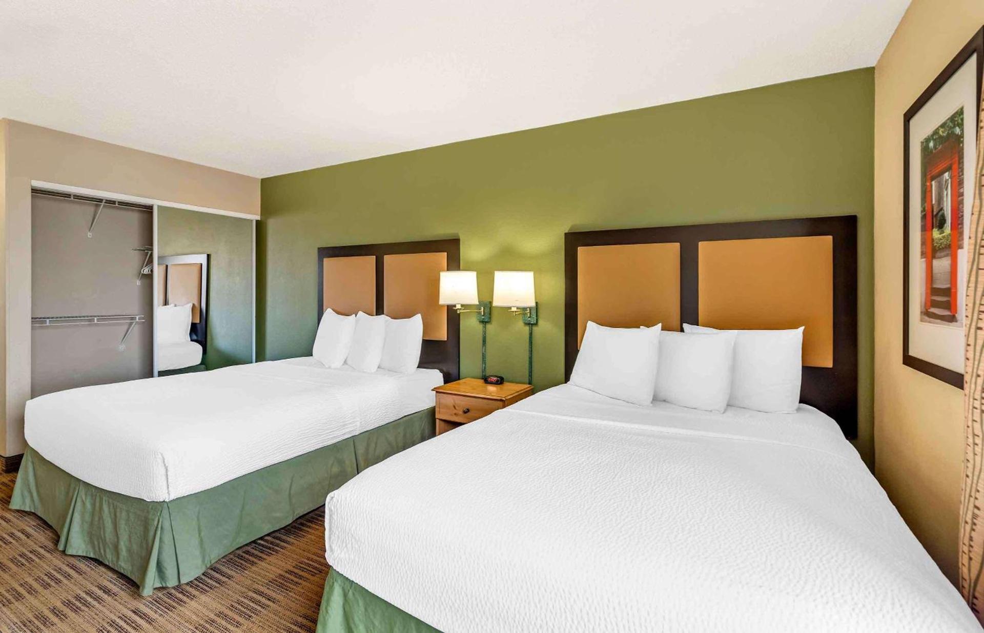 Extended Stay America Select Suites - Chicago - Naperville - East photo 22