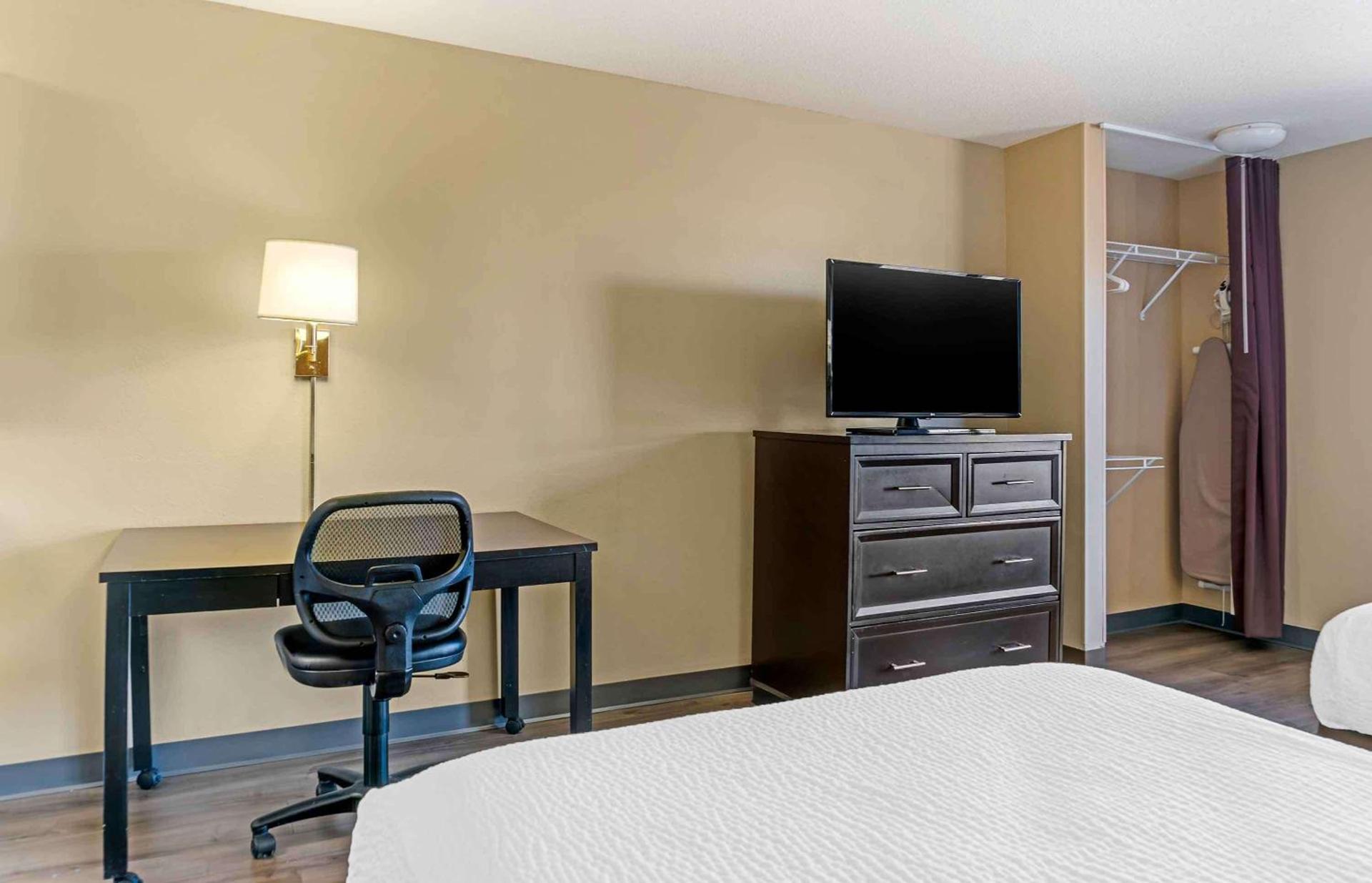 Extended Stay America Select Suites - Grand Rapids - Kentwood photo 21
