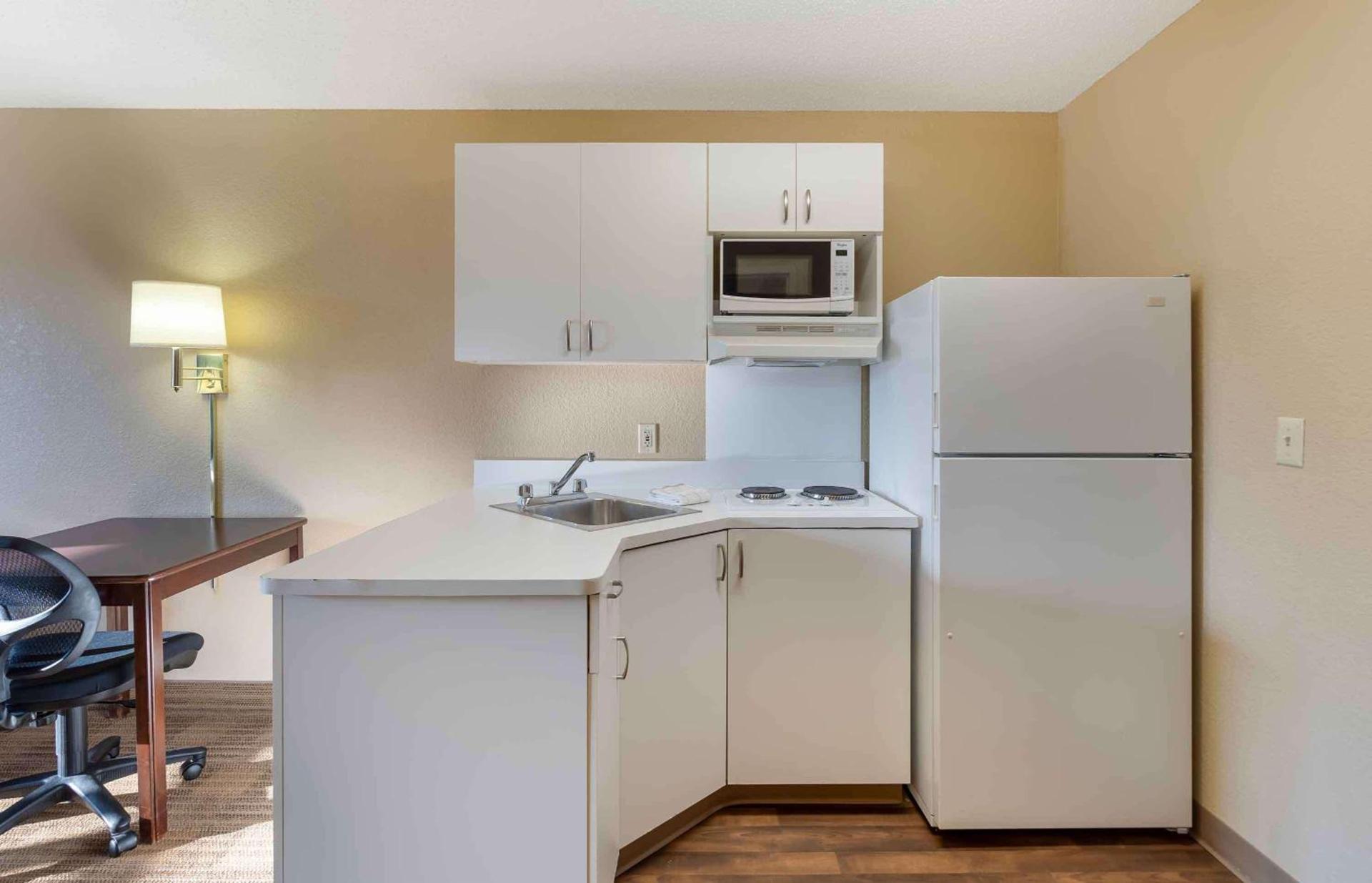 Extended Stay America Suites - Chicago - Vernon Hills - Lake Forest photo 22