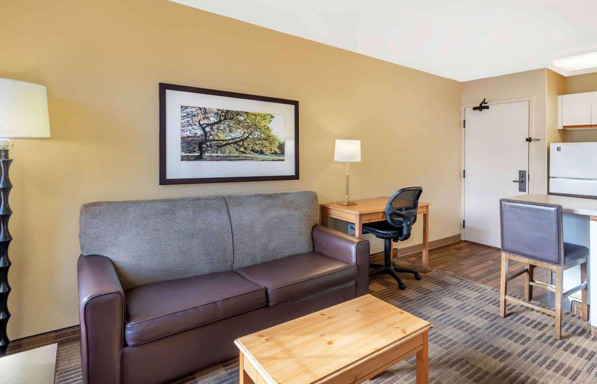 Extended Stay America Select Suites - Chicago - Westmont - Oak Brook photo 28