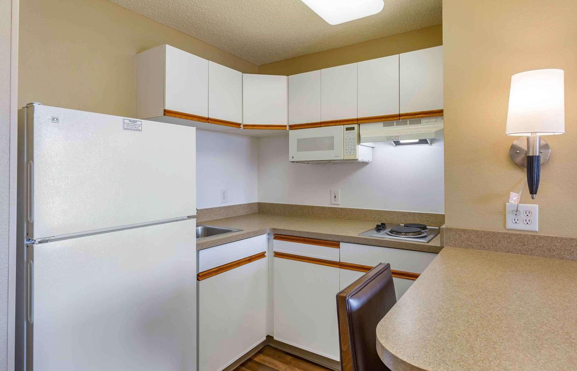 Extended Stay America Select Suites - Chicago - Westmont - Oak Brook photo 29
