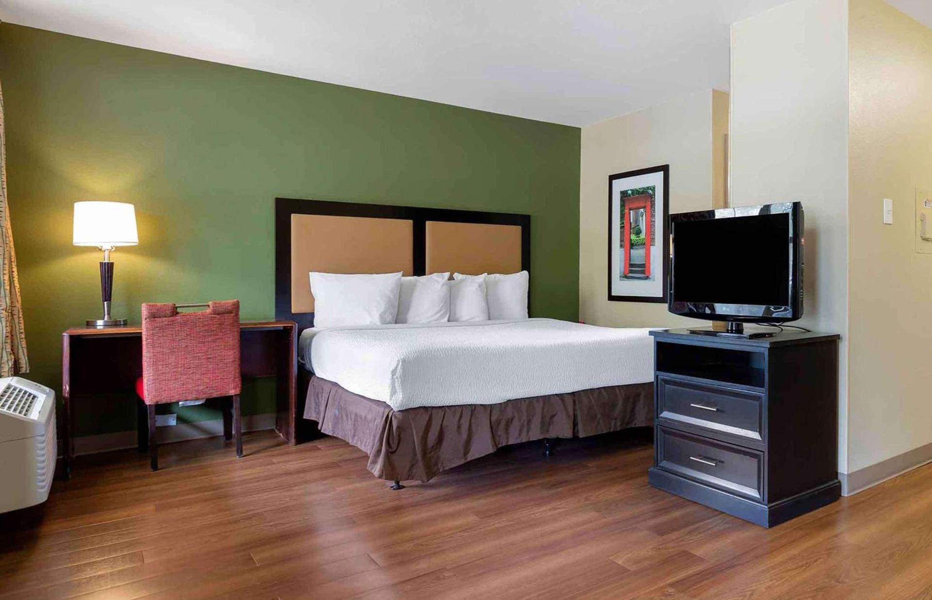 Extended Stay America Suites - Phoenix - Chandler - E Chandler Blvd photo 31