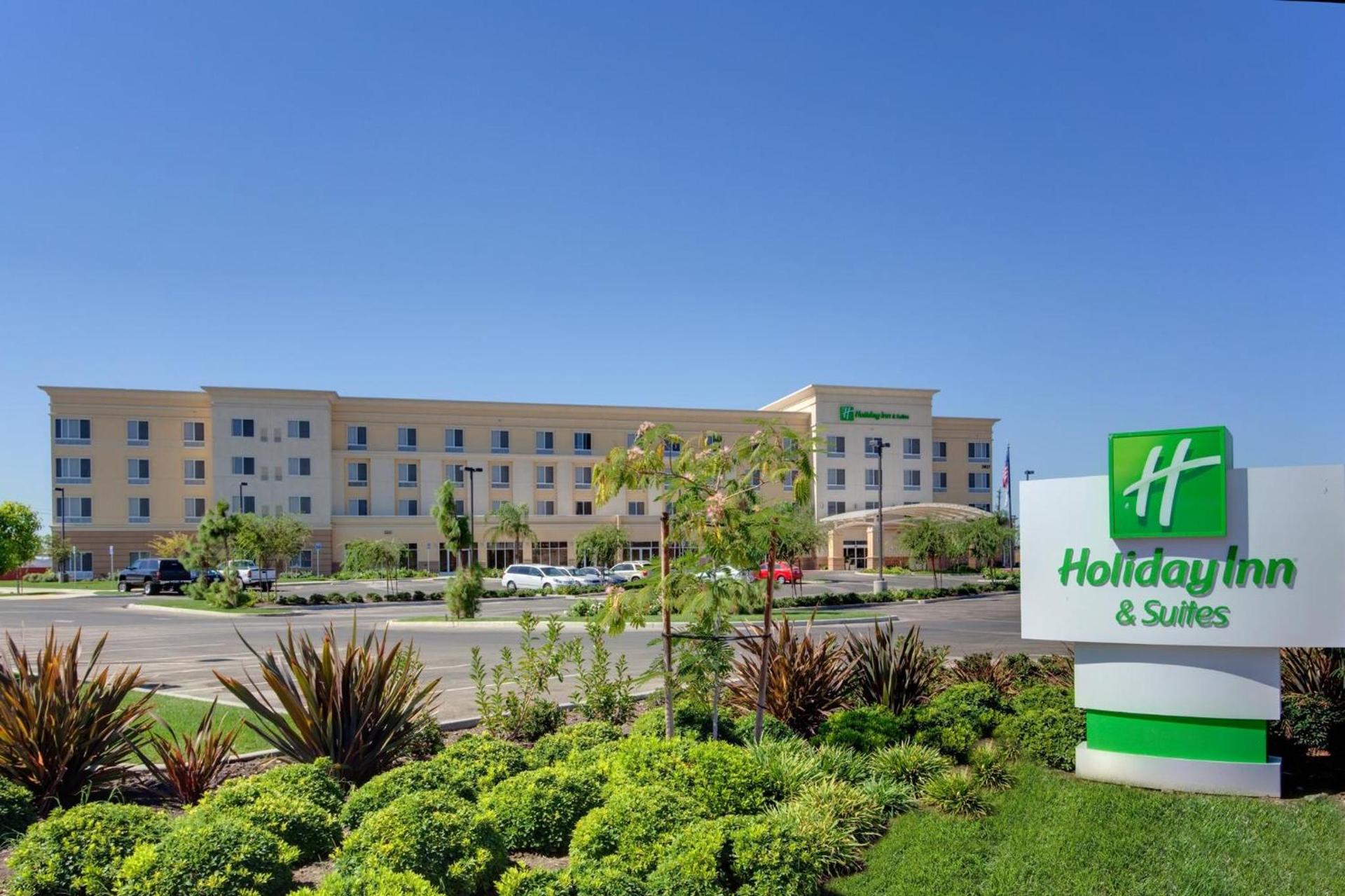 Holiday Inn & Suites Bakersfield by IHG photo 40