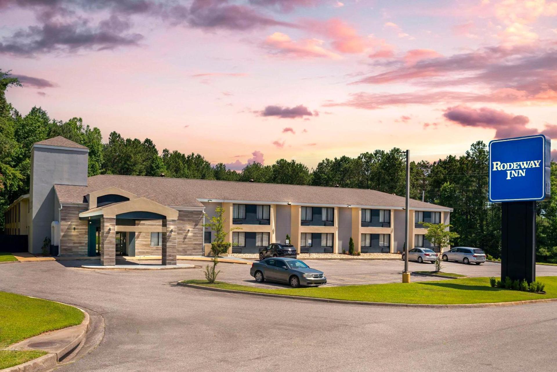 Rodeway Inn Tuscaloosa near University photo 2