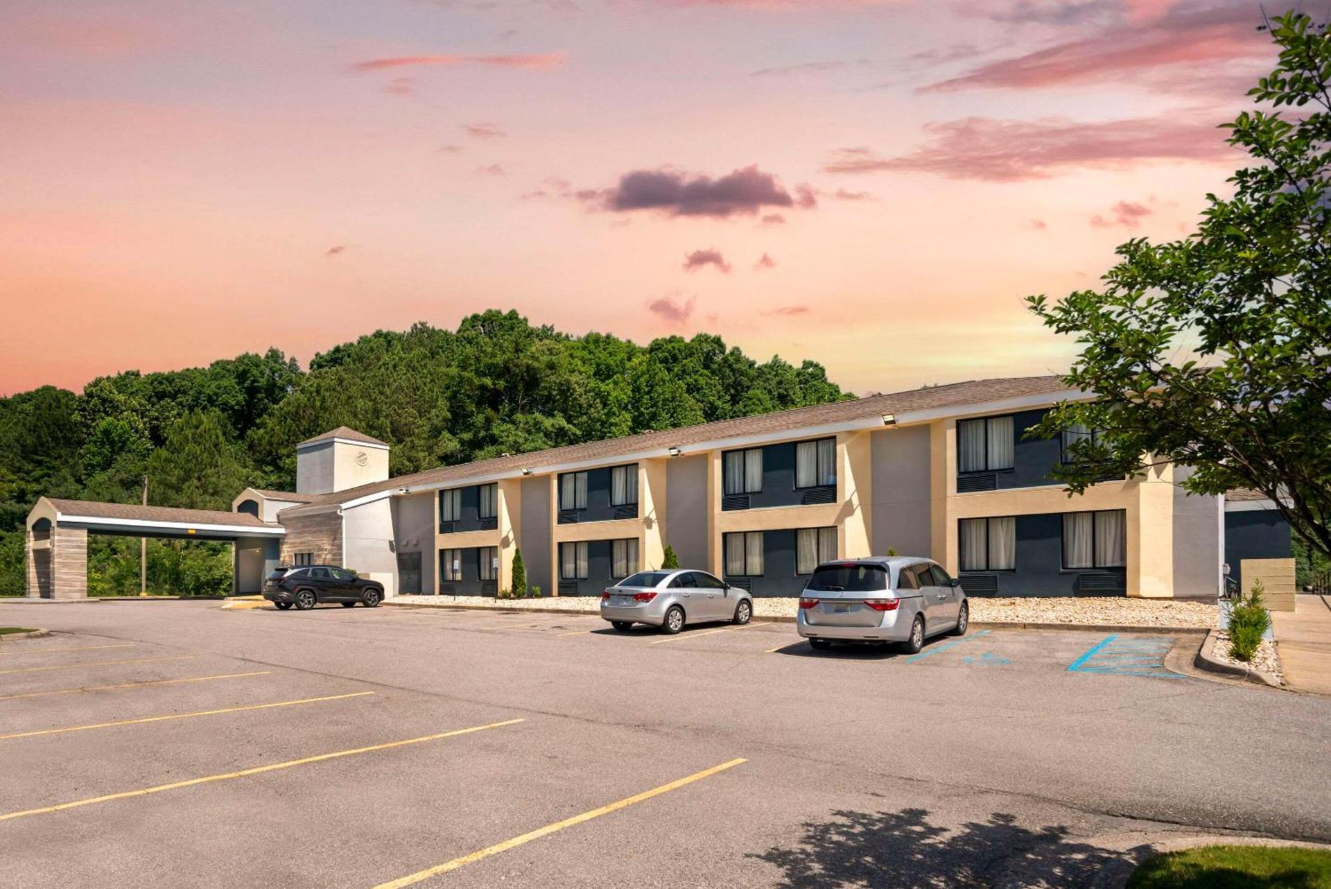 Rodeway Inn Tuscaloosa near University photo 3
