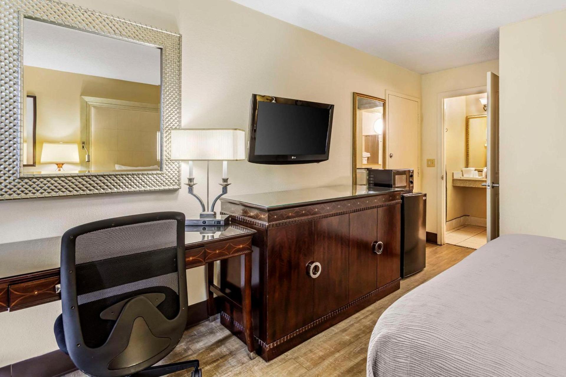 Quality Inn Alachua - Gainesville Area photo 14
