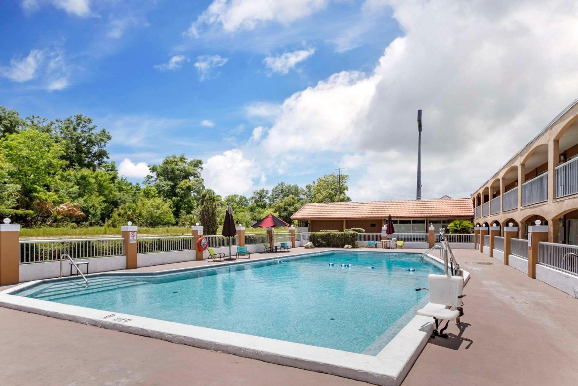Quality Inn Alachua - Gainesville Area photo 23