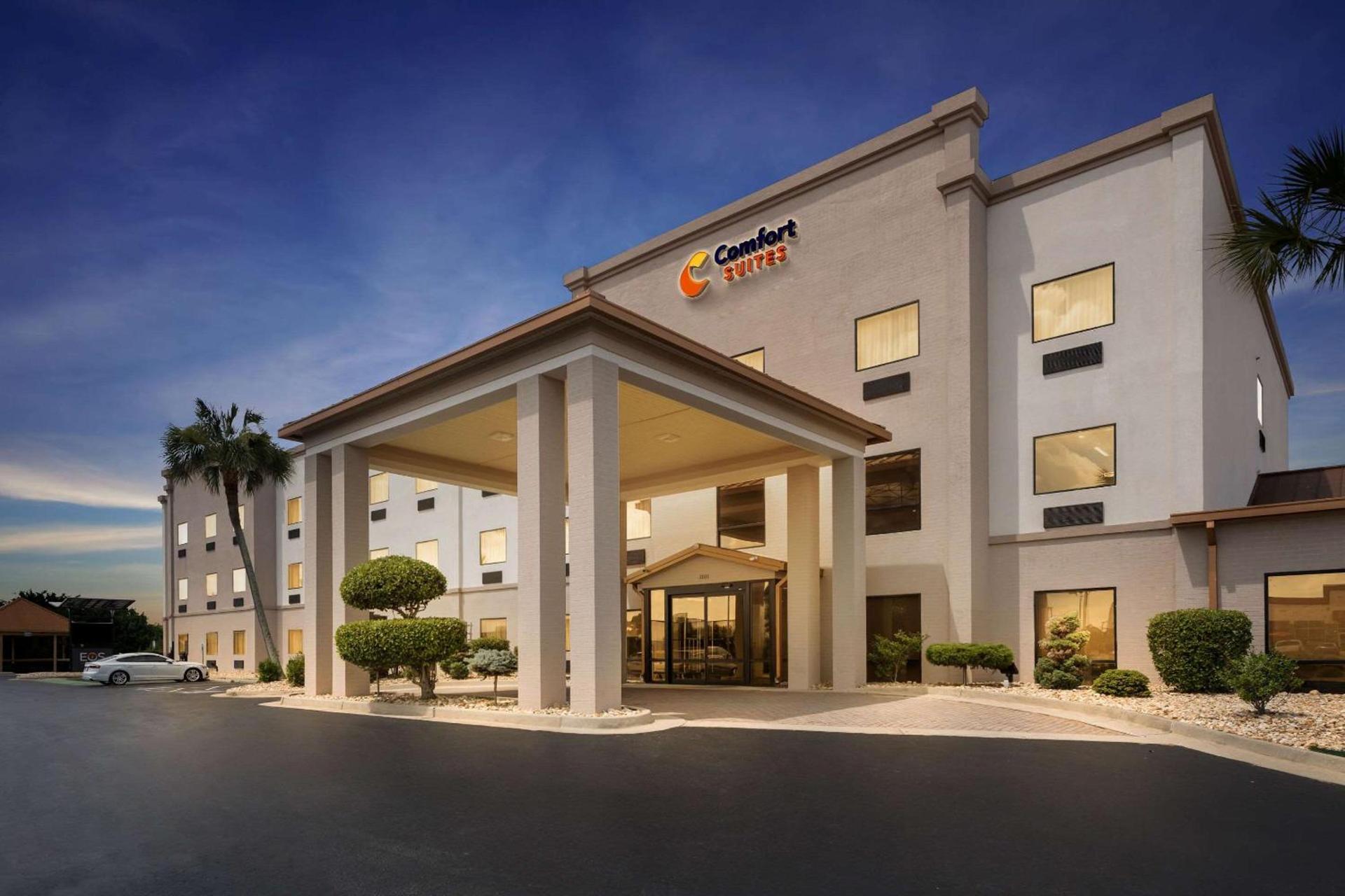 Comfort Suites near Robins Air Force Base photo 5