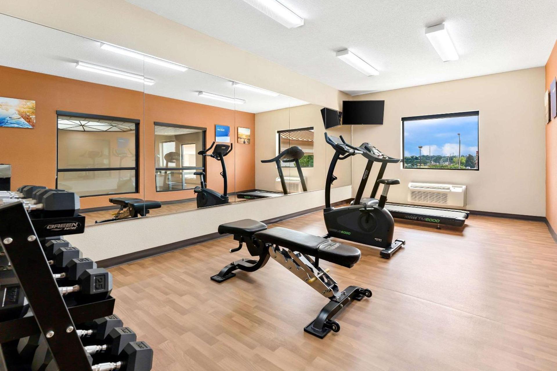 Comfort Suites near Robins Air Force Base photo 23