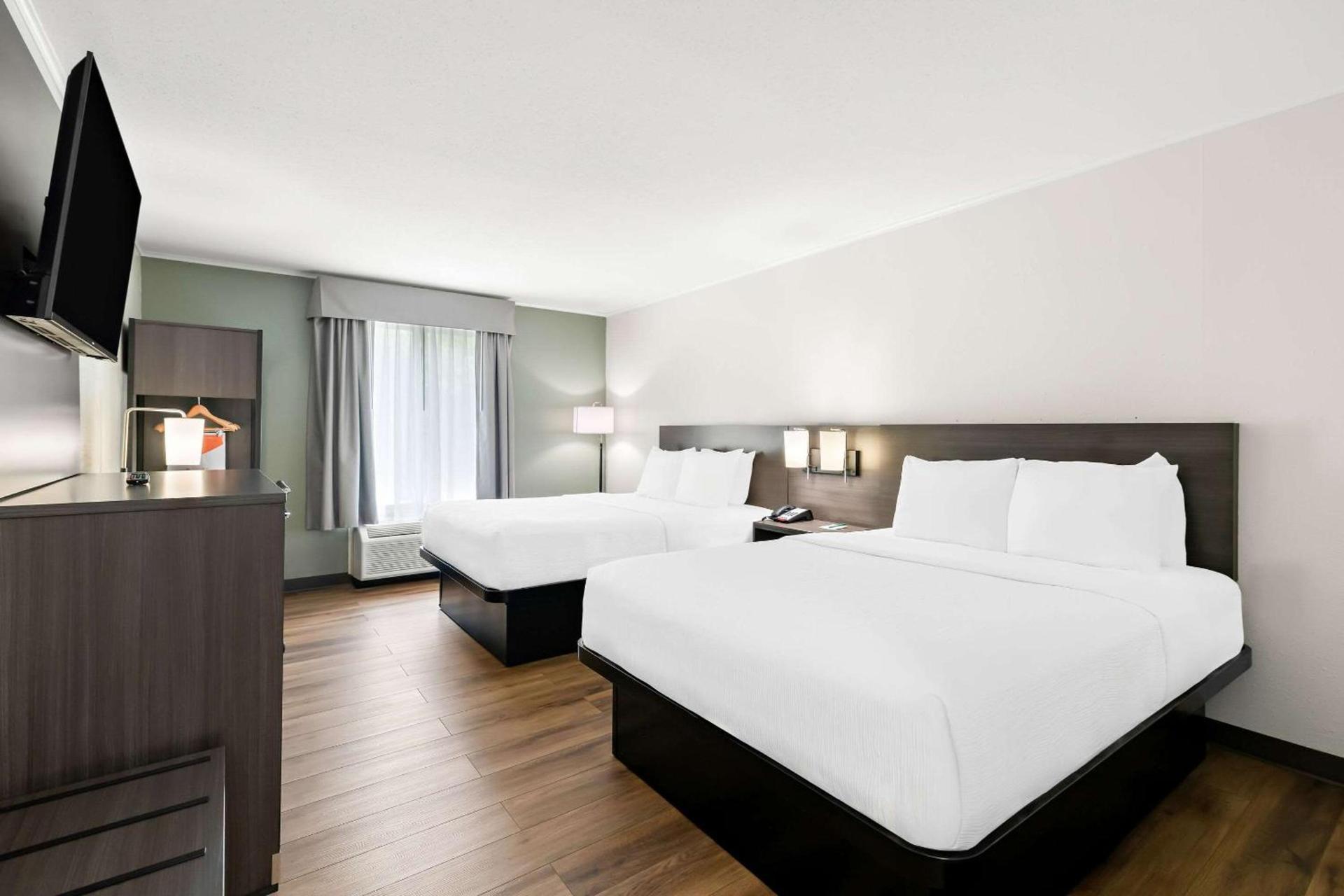 Quality Inn Merrimack - Nashua photo 12