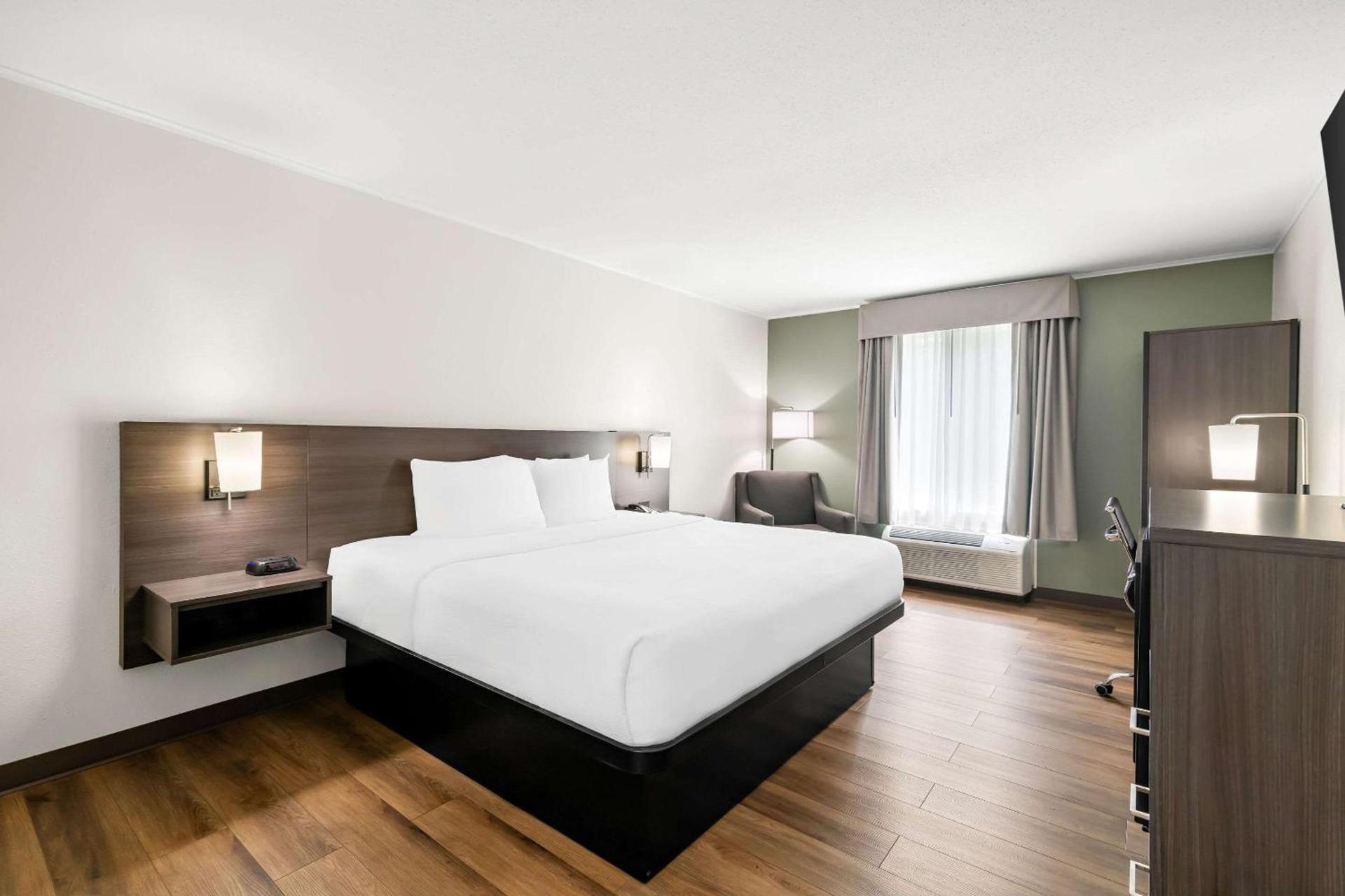 Quality Inn Merrimack - Nashua photo 15