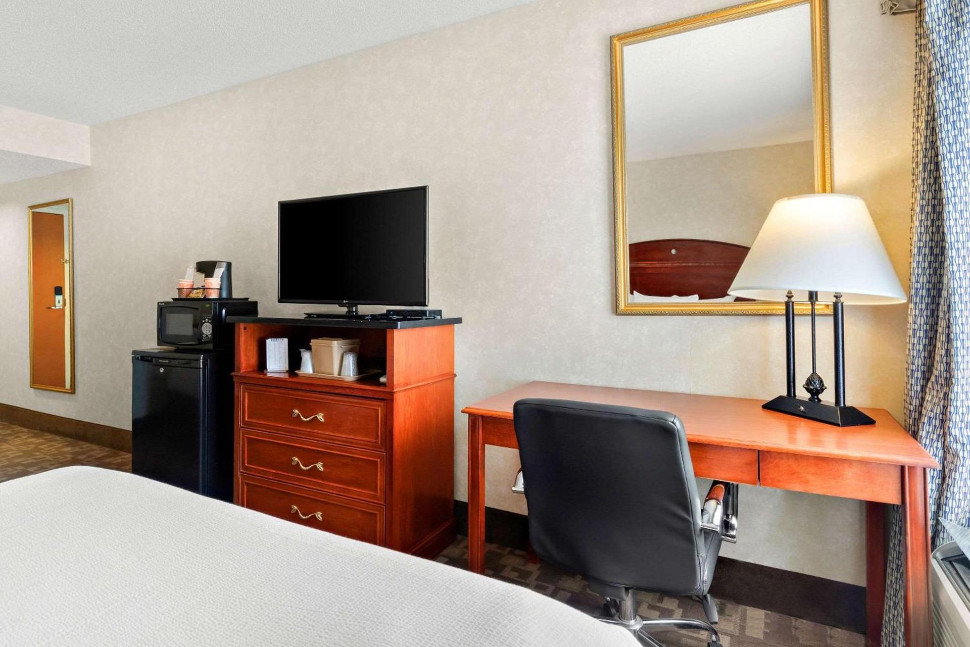 Quality Inn Edison-New Brunswick photo 19