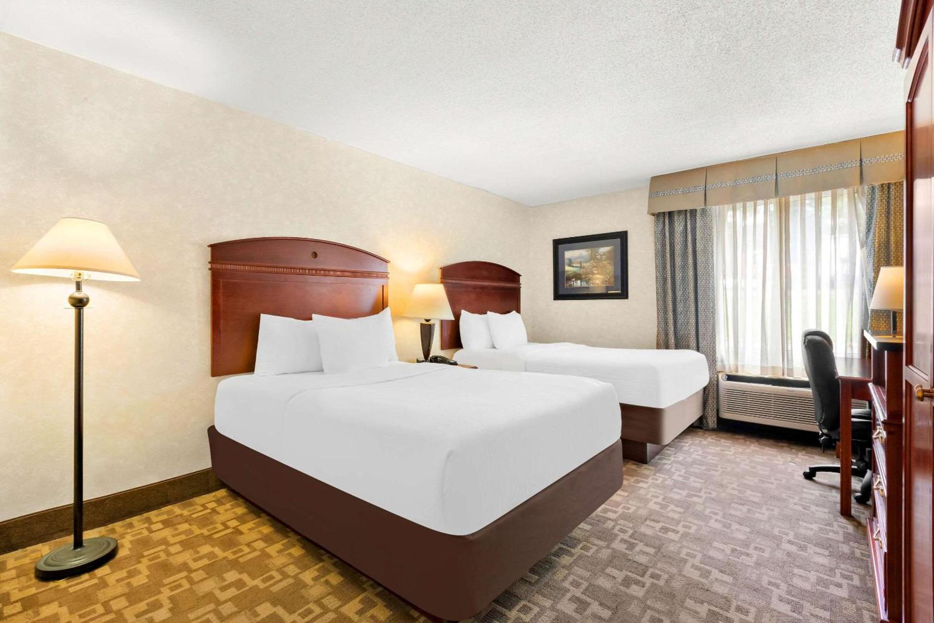 Quality Inn Edison-New Brunswick photo 21