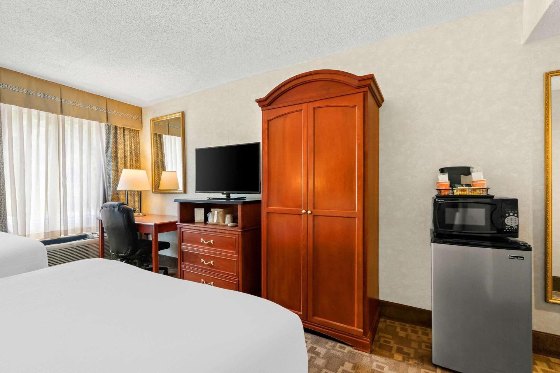 Quality Inn Edison-New Brunswick photo 22