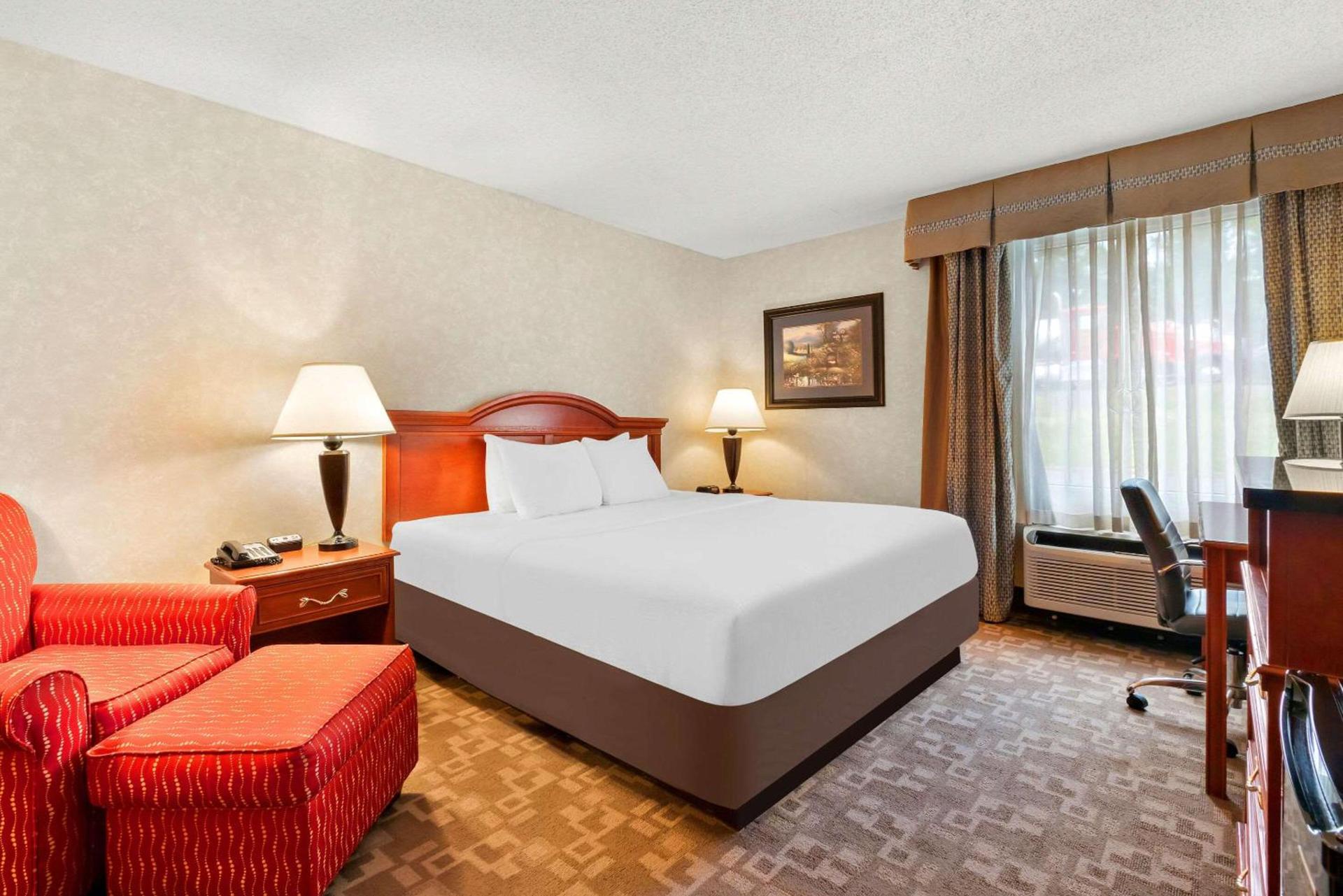 Quality Inn Edison-New Brunswick photo 24
