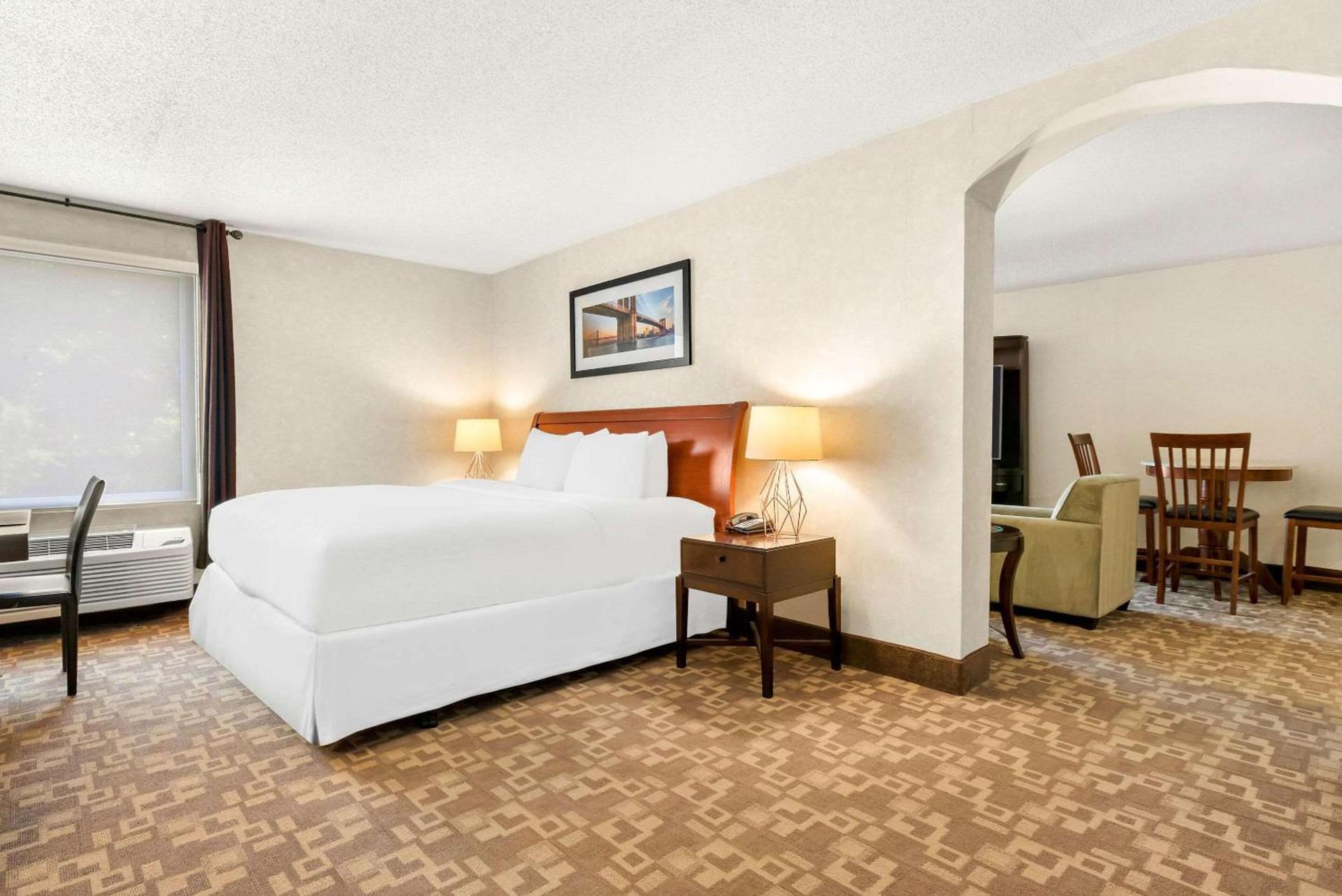 Quality Inn Edison-New Brunswick photo 28
