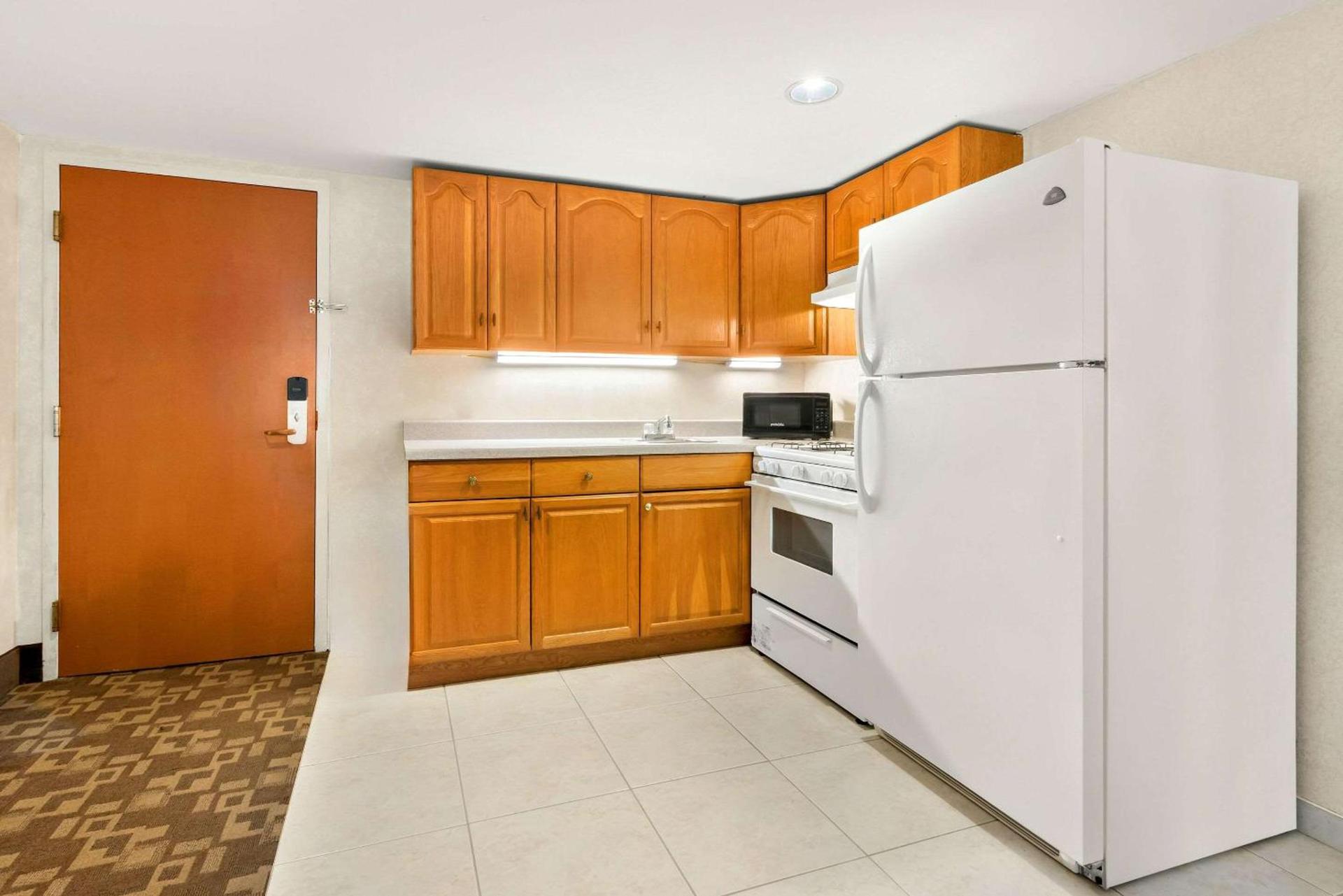Quality Inn Edison-New Brunswick photo 31