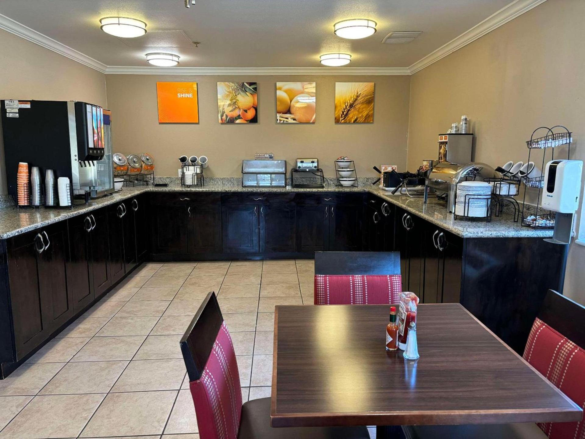 Comfort Inn Ellensburg photo 27