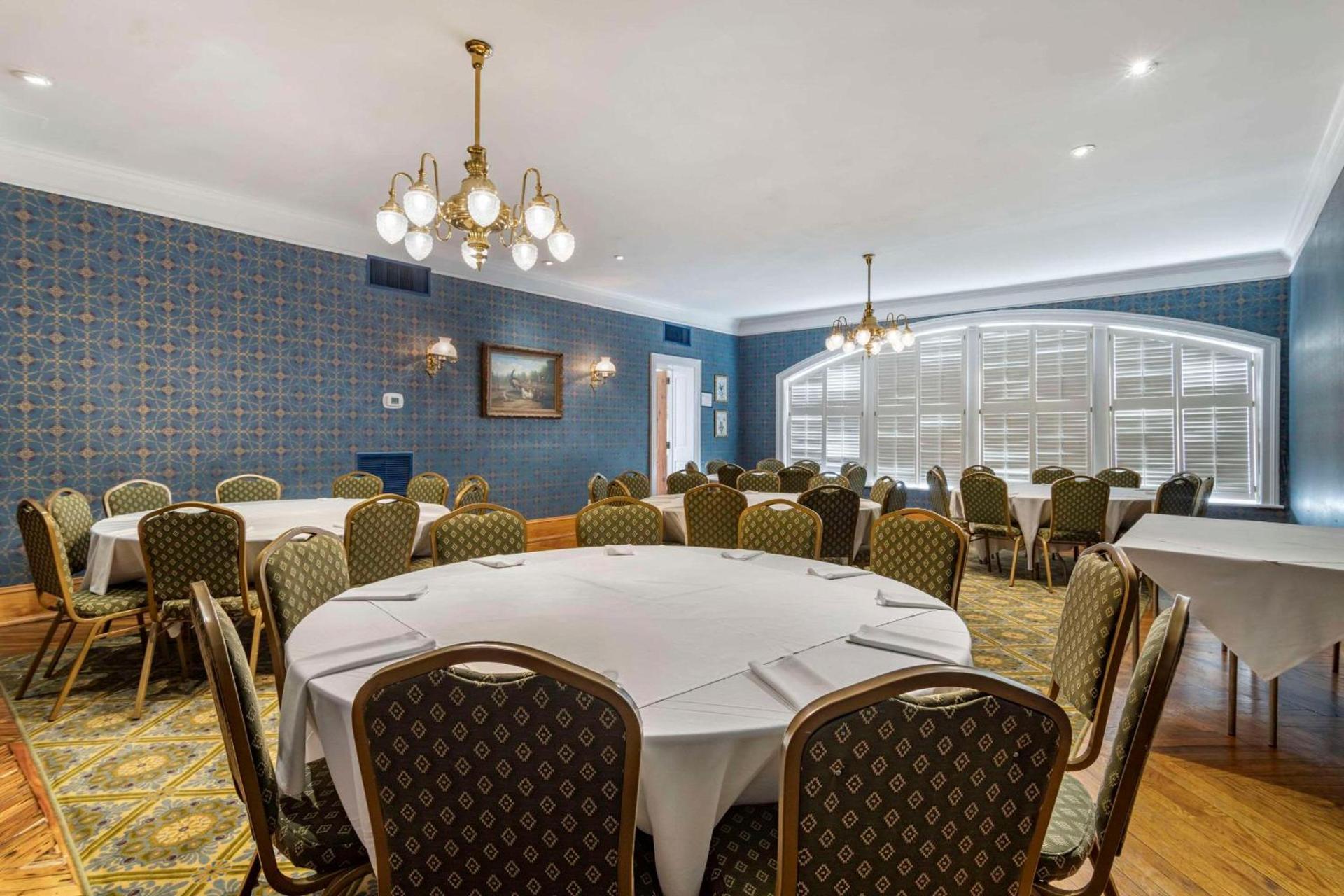Windsor Hotel, an Ascend Collection Hotel photo 32