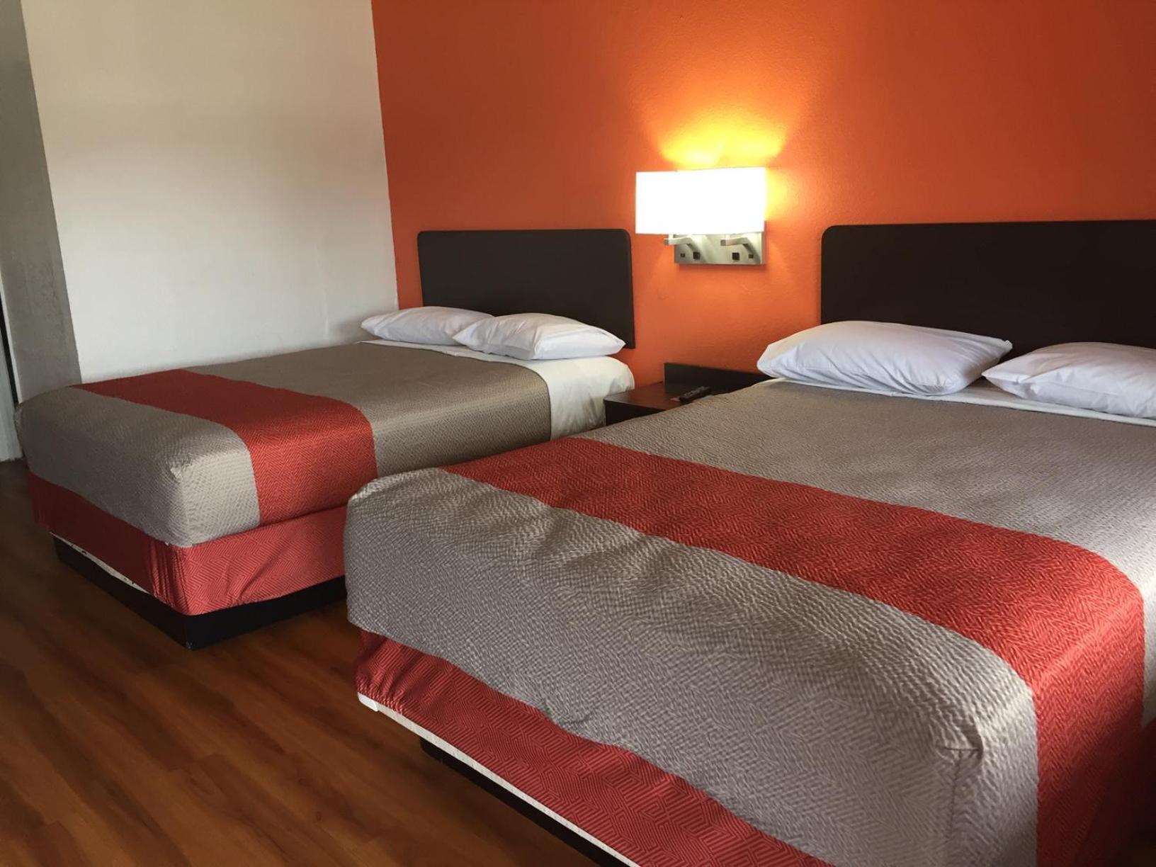 Motel 6-Waco, TX photo 12